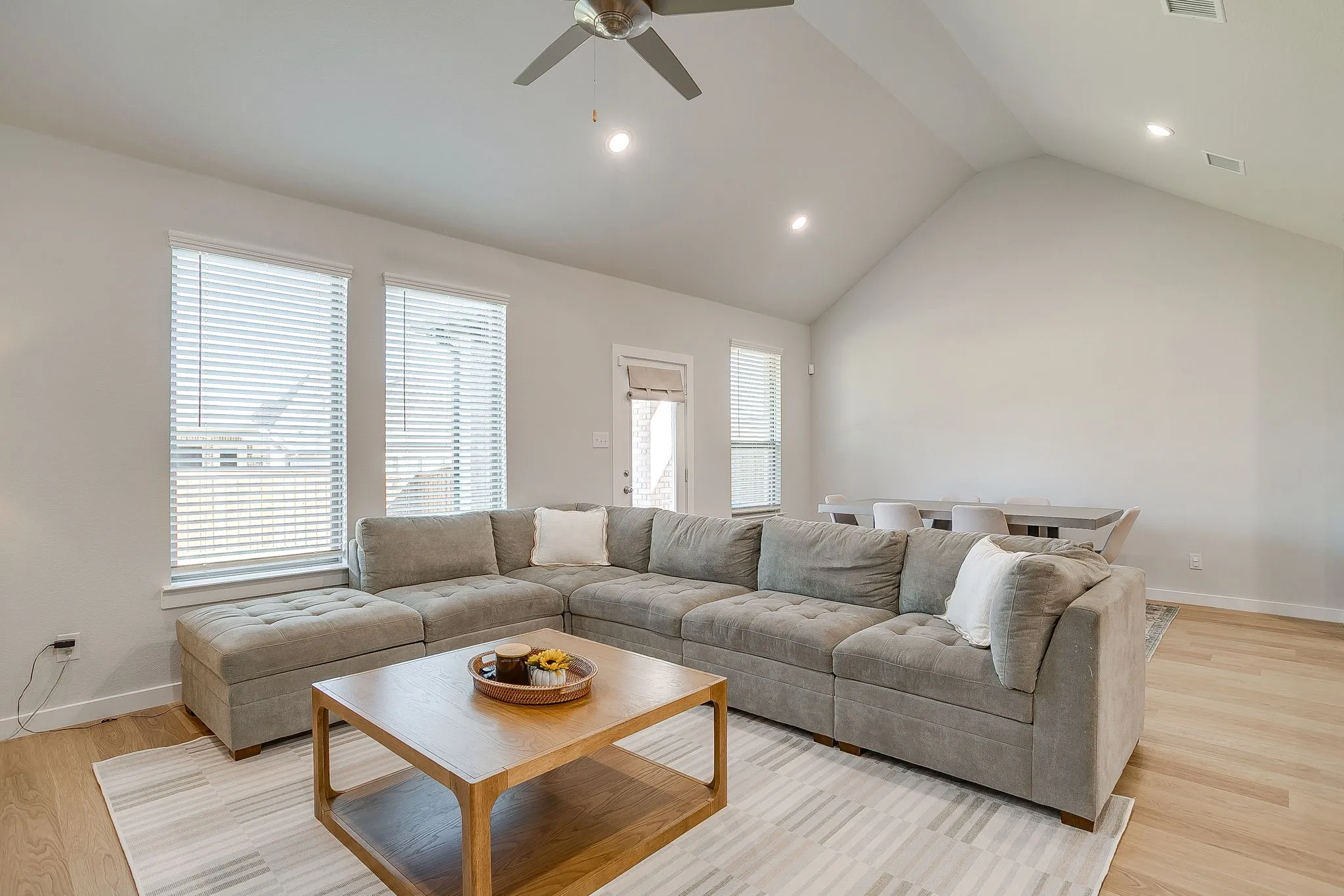 Single Family Residence For Sale in Tarrant County , 5845 Corazon Lane, Fort Worth, Texas 76126, 5 Bedroom, 4 Bathroom, 2 Garage spaces, 2,955 Sqft, built in 2024, Preowned, mls#21178908, Real Estate Agent in Fort Worth, Homes For Sale in Tarrant county, Homes For Sale in Fort Worth, Realtor in Fort Worth Texas, Real Estate Brokerage Independent Realty Texas, Luminita Cordes Realtor