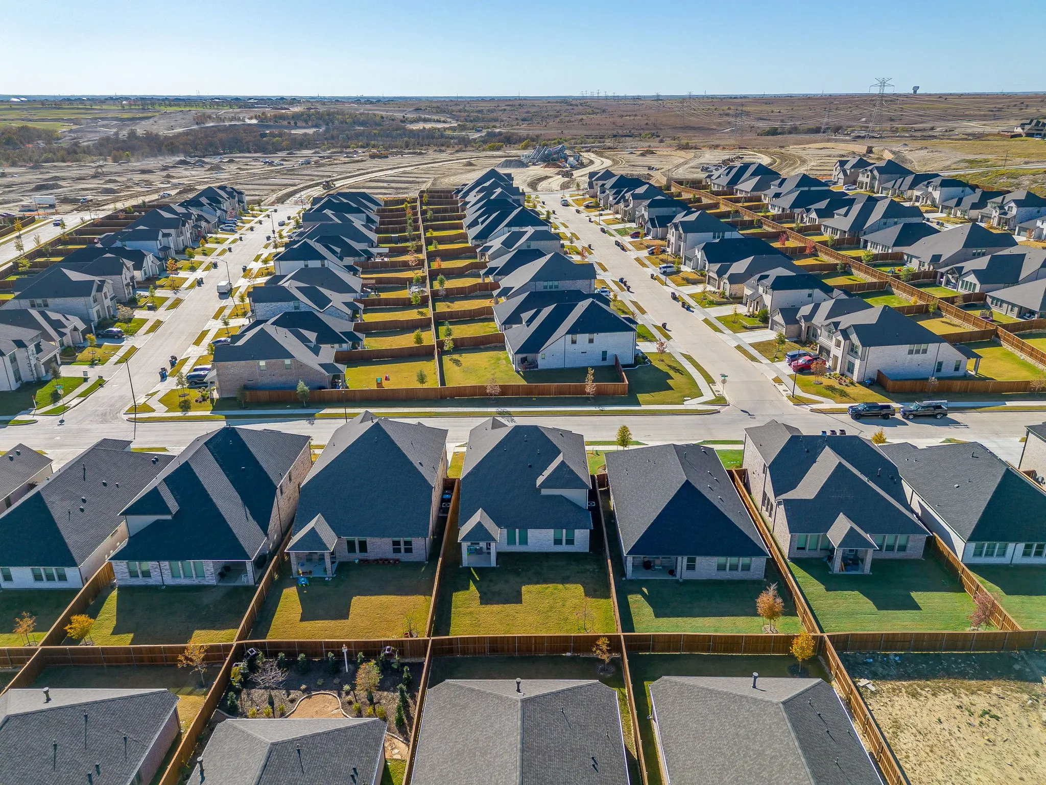 Single Family Residence For Sale in Tarrant County , 5845 Corazon Lane, Fort Worth, Texas 76126, 5 Bedroom, 4 Bathroom, 2 Garage spaces, 2,955 Sqft, built in 2024, Preowned, mls#21178908, Real Estate Agent in Fort Worth, Homes For Sale in Tarrant county, Homes For Sale in Fort Worth, Realtor in Fort Worth Texas, Real Estate Brokerage Independent Realty Texas, Luminita Cordes Realtor