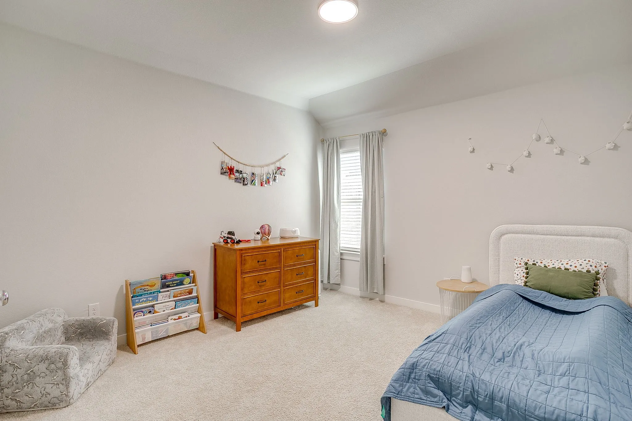 Single Family Residence For Sale in Tarrant County , 5845 Corazon Lane, Fort Worth, Texas 76126, 5 Bedroom, 4 Bathroom, 2 Garage spaces, 2,955 Sqft, built in 2024, Preowned, mls#21178908, Real Estate Agent in Fort Worth, Homes For Sale in Tarrant county, Homes For Sale in Fort Worth, Realtor in Fort Worth Texas, Real Estate Brokerage Independent Realty Texas, Luminita Cordes Realtor