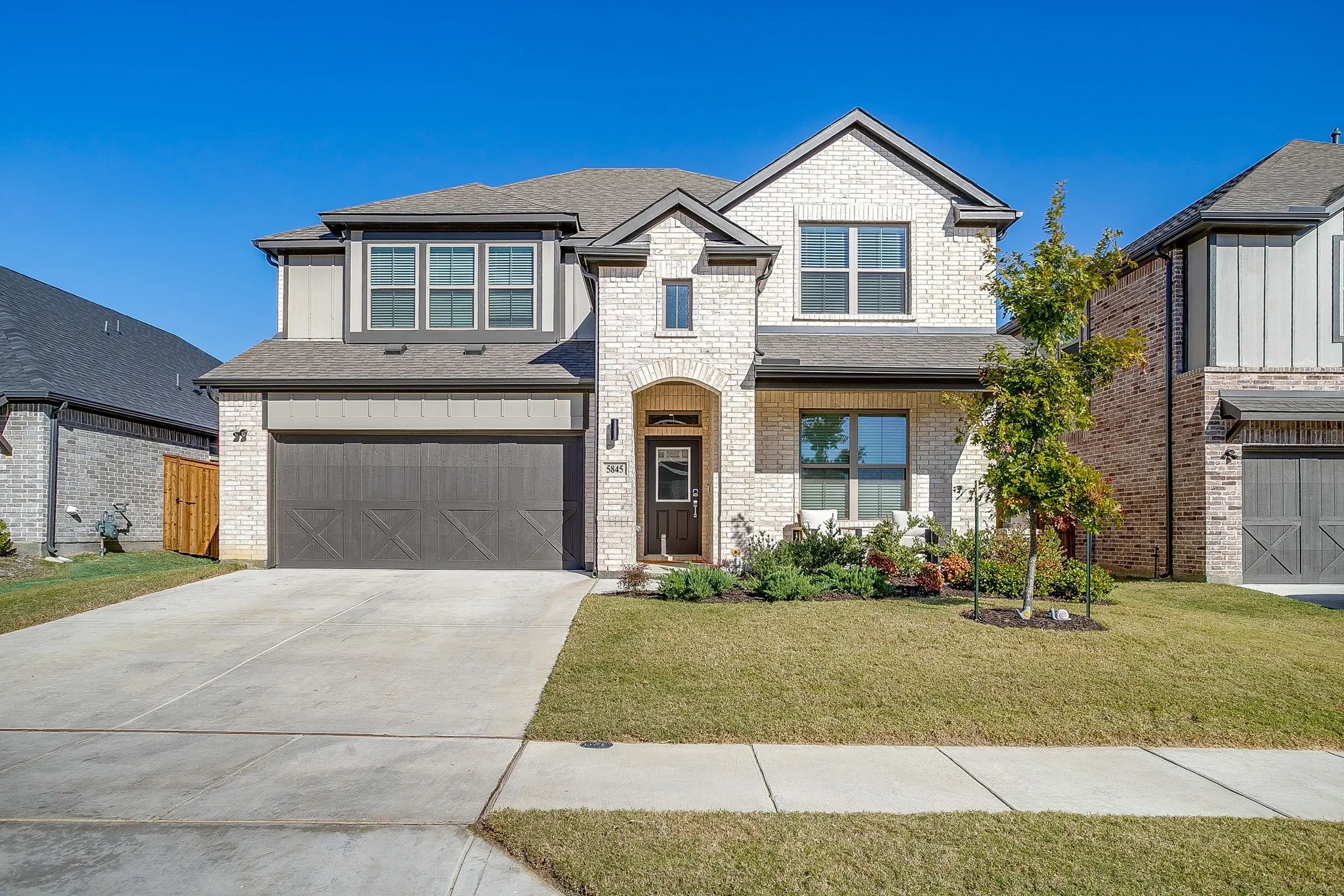 Single Family Residence For Sale in Tarrant County , 5845 Corazon Lane, Fort Worth, Texas 76126, 5 Bedroom, 4 Bathroom, 2 Garage spaces, 2,955 Sqft, built in 2024, Preowned, mls#21178908, Real Estate Agent in Fort Worth, Homes For Sale in Tarrant county, Homes For Sale in Fort Worth, Realtor in Fort Worth Texas, Real Estate Brokerage Independent Realty Texas, Luminita Cordes Realtor