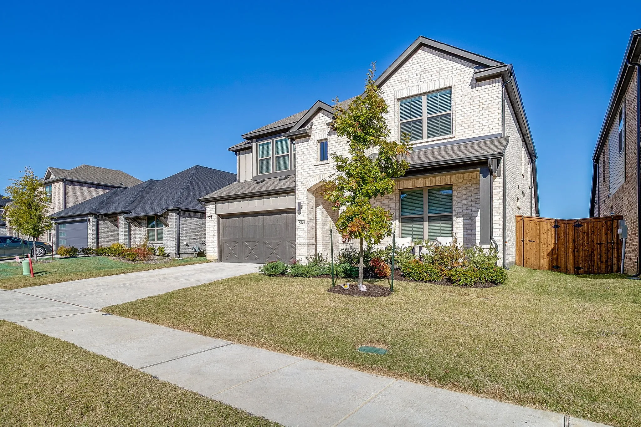 Single Family Residence For Sale in Tarrant County , 5845 Corazon Lane, Fort Worth, Texas 76126, 5 Bedroom, 4 Bathroom, 2 Garage spaces, 2,955 Sqft, built in 2024, Preowned, mls#21178908, Real Estate Agent in Fort Worth, Homes For Sale in Tarrant county, Homes For Sale in Fort Worth, Realtor in Fort Worth Texas, Real Estate Brokerage Independent Realty Texas, Luminita Cordes Realtor