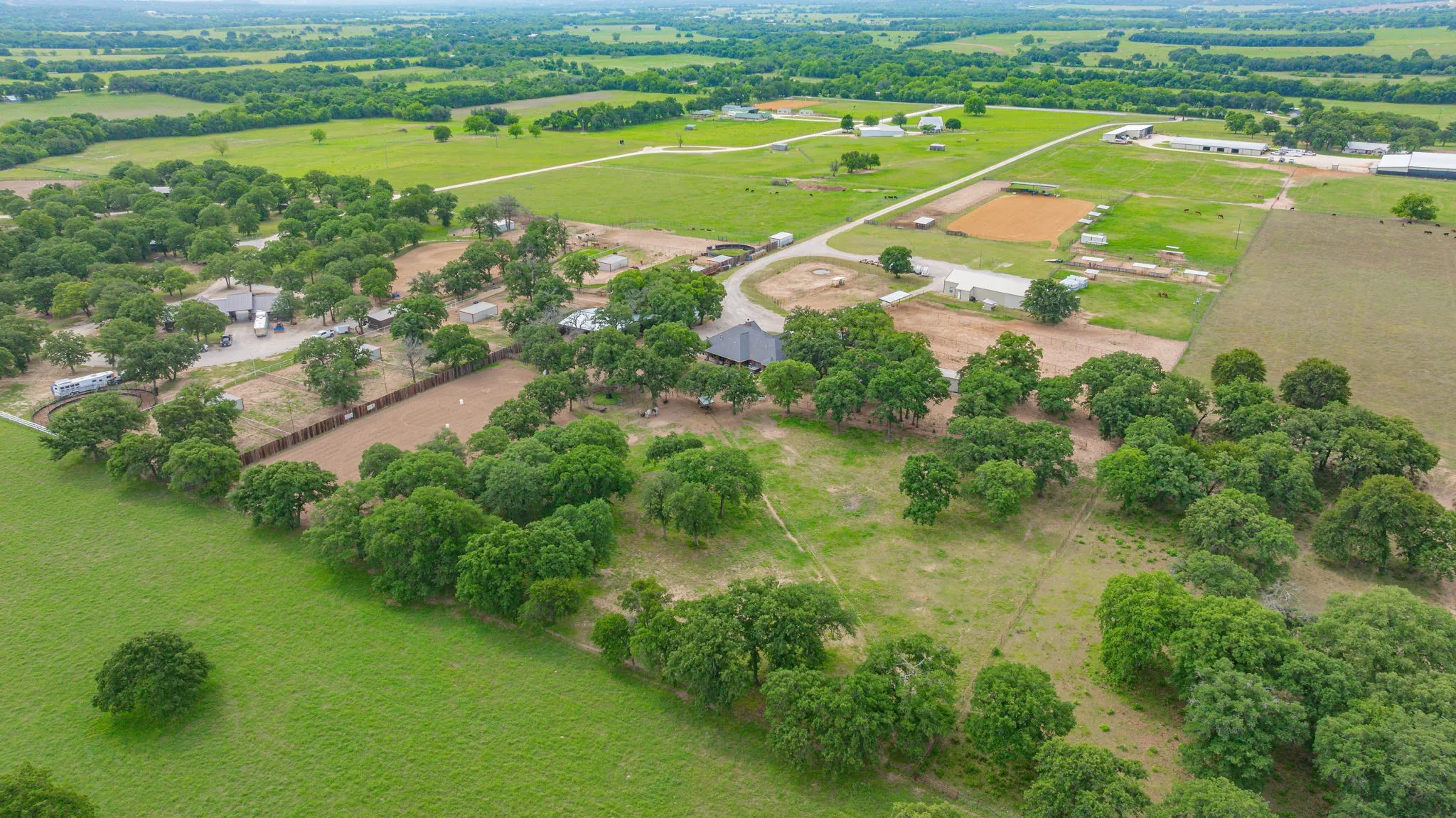 Single Family Residence For Sale in Erath County , 6363 E Fm 1188, Bluff Dale, Texas 76433, 3 Bedroom, 3 Bathroom, 2 Garage spaces, 2,287 Sqft, built in 2002, mls#21191248, Real Estate Agent in Bluff Dale, Homes For Sale in Erath county, Homes For Sale in Bluff Dale, Realtor in Bluff Dale Texas, Real Estate Brokerage Independent Realty Texas, Luminita Cordes Realtor