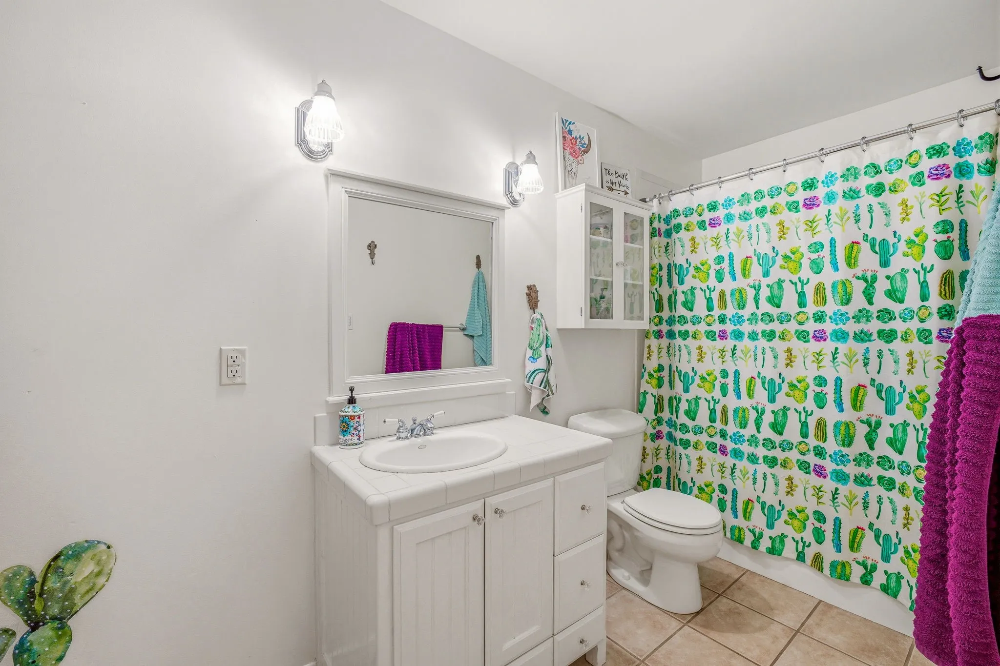 Single Family Residence For Sale in Erath County , 6363 E Fm 1188, Bluff Dale, Texas 76433, 3 Bedroom, 3 Bathroom, 2 Garage spaces, 2,287 Sqft, built in 2002, mls#21191248, Real Estate Agent in Bluff Dale, Homes For Sale in Erath county, Homes For Sale in Bluff Dale, Realtor in Bluff Dale Texas, Real Estate Brokerage Independent Realty Texas, Luminita Cordes Realtor