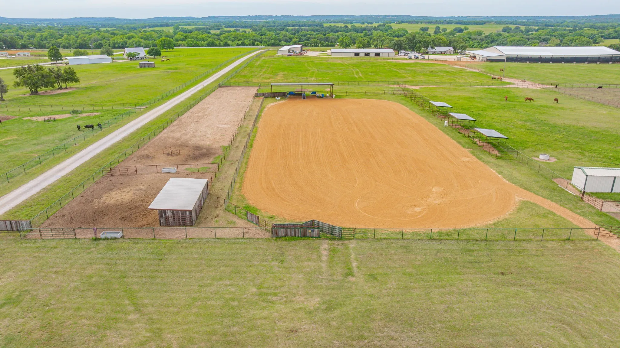 Single Family Residence For Sale in Erath County , 6363 E Fm 1188, Bluff Dale, Texas 76433, 3 Bedroom, 3 Bathroom, 2 Garage spaces, 2,287 Sqft, built in 2002, mls#21191248, Real Estate Agent in Bluff Dale, Homes For Sale in Erath county, Homes For Sale in Bluff Dale, Realtor in Bluff Dale Texas, Real Estate Brokerage Independent Realty Texas, Luminita Cordes Realtor