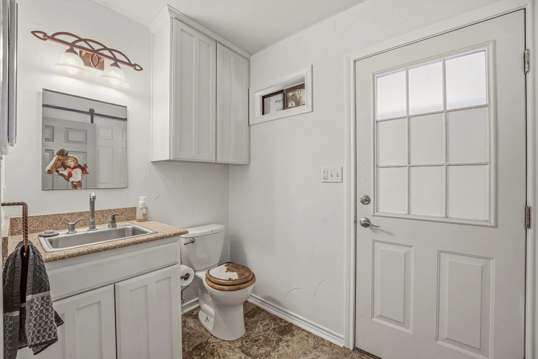 Single Family Residence For Sale in Erath County , 6363 E Fm 1188, Bluff Dale, Texas 76433, 3 Bedroom, 3 Bathroom, 2 Garage spaces, 2,287 Sqft, built in 2002, mls#21191248, Real Estate Agent in Bluff Dale, Homes For Sale in Erath county, Homes For Sale in Bluff Dale, Realtor in Bluff Dale Texas, Real Estate Brokerage Independent Realty Texas, Luminita Cordes Realtor