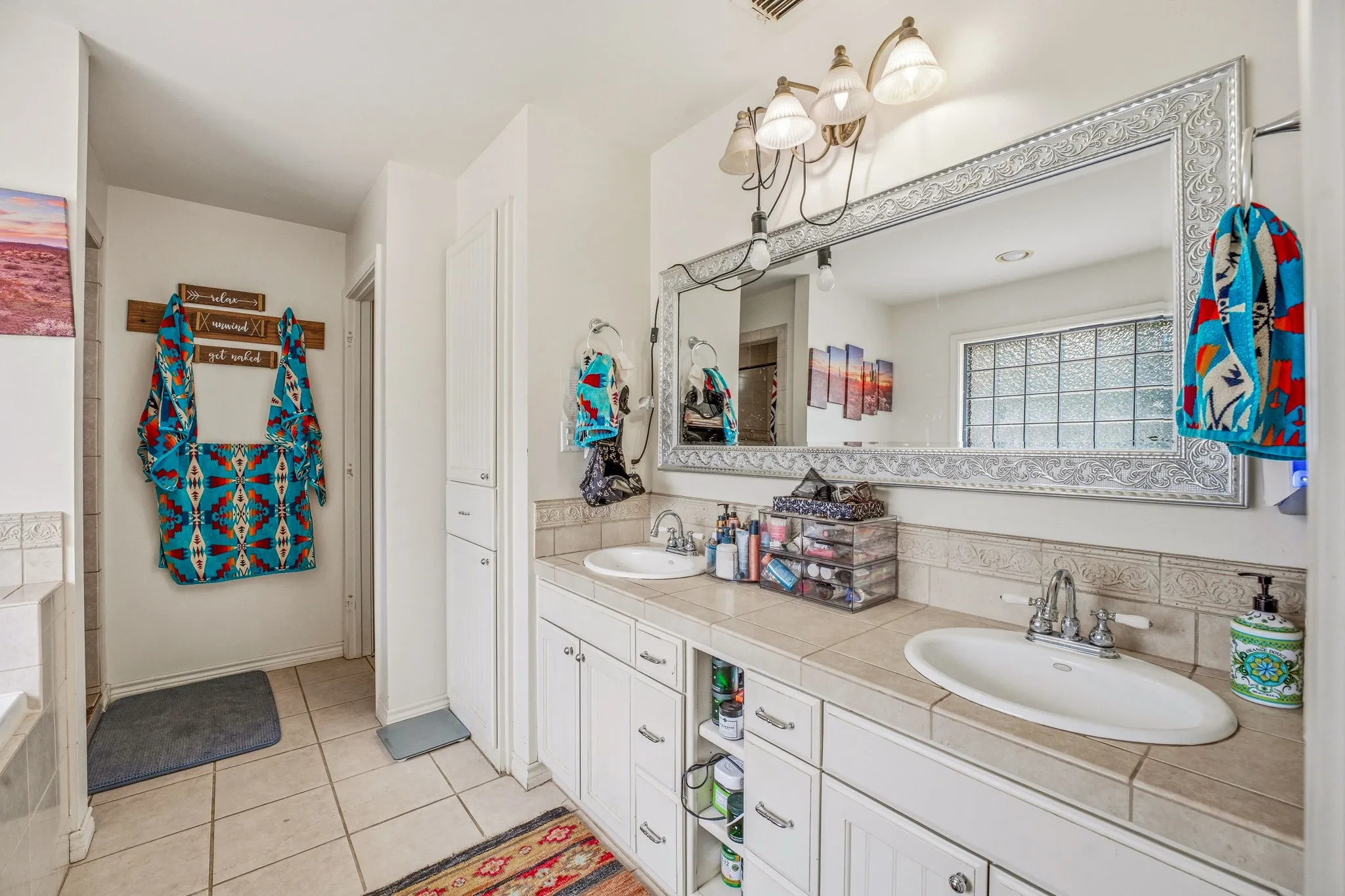 Single Family Residence For Sale in Erath County , 6363 E Fm 1188, Bluff Dale, Texas 76433, 3 Bedroom, 3 Bathroom, 2 Garage spaces, 2,287 Sqft, built in 2002, mls#21191248, Real Estate Agent in Bluff Dale, Homes For Sale in Erath county, Homes For Sale in Bluff Dale, Realtor in Bluff Dale Texas, Real Estate Brokerage Independent Realty Texas, Luminita Cordes Realtor
