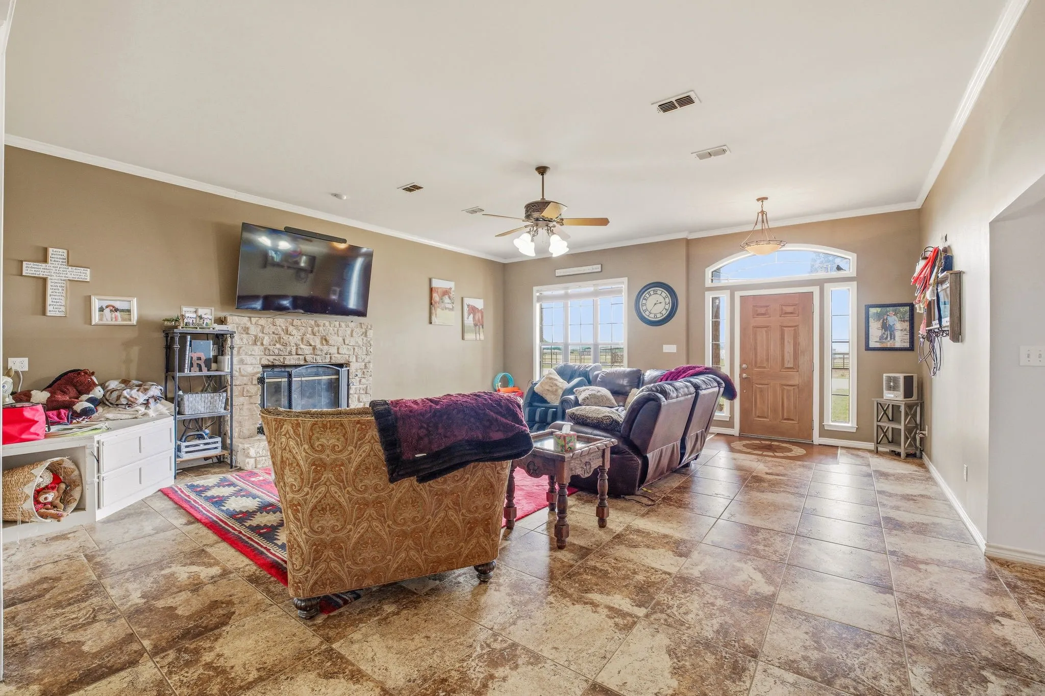 Single Family Residence For Sale in Erath County , 6363 E Fm 1188, Bluff Dale, Texas 76433, 3 Bedroom, 3 Bathroom, 2 Garage spaces, 2,287 Sqft, built in 2002, mls#21191248, Real Estate Agent in Bluff Dale, Homes For Sale in Erath county, Homes For Sale in Bluff Dale, Realtor in Bluff Dale Texas, Real Estate Brokerage Independent Realty Texas, Luminita Cordes Realtor