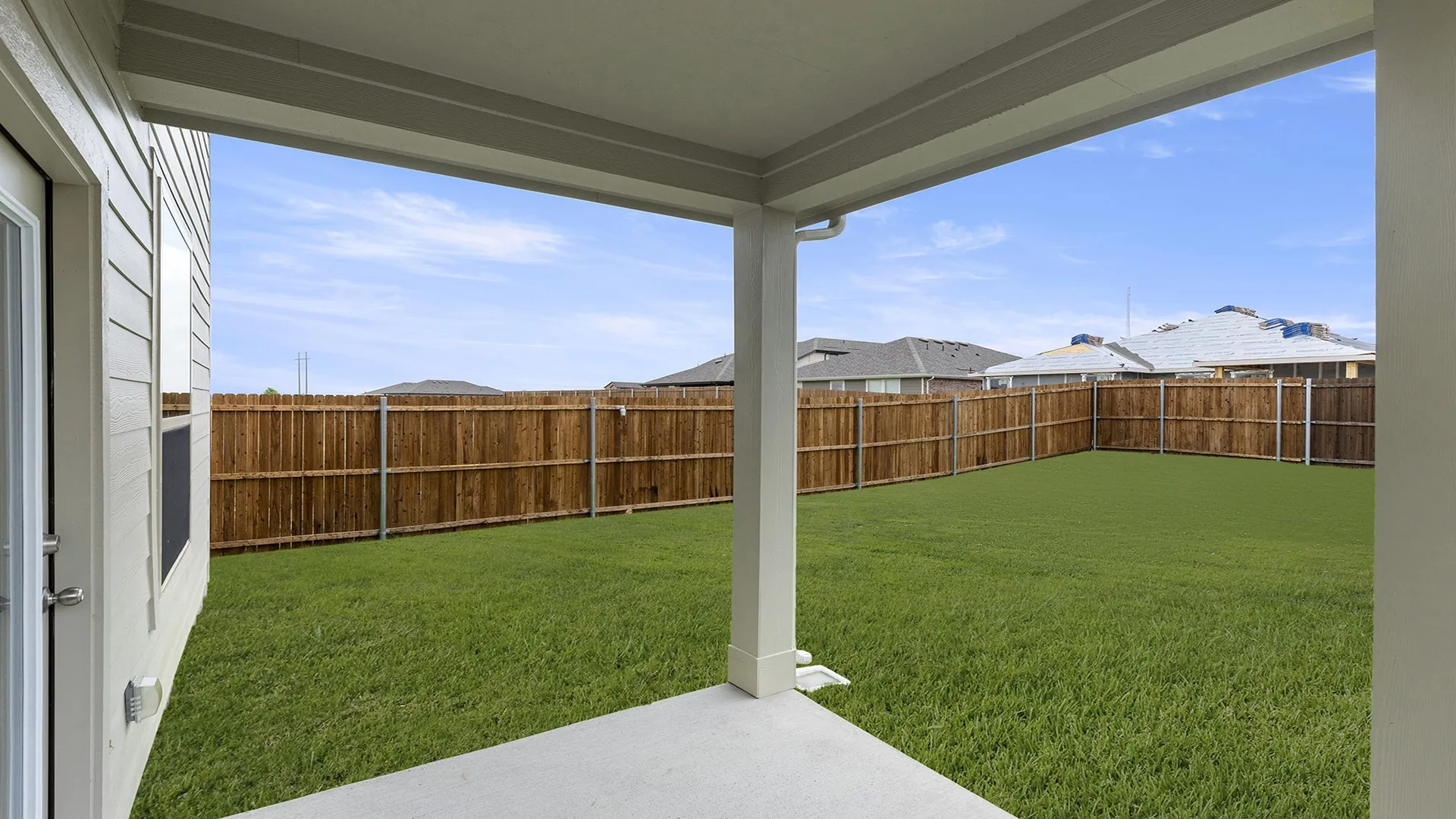 25. 2929 Kimberwick - Patio