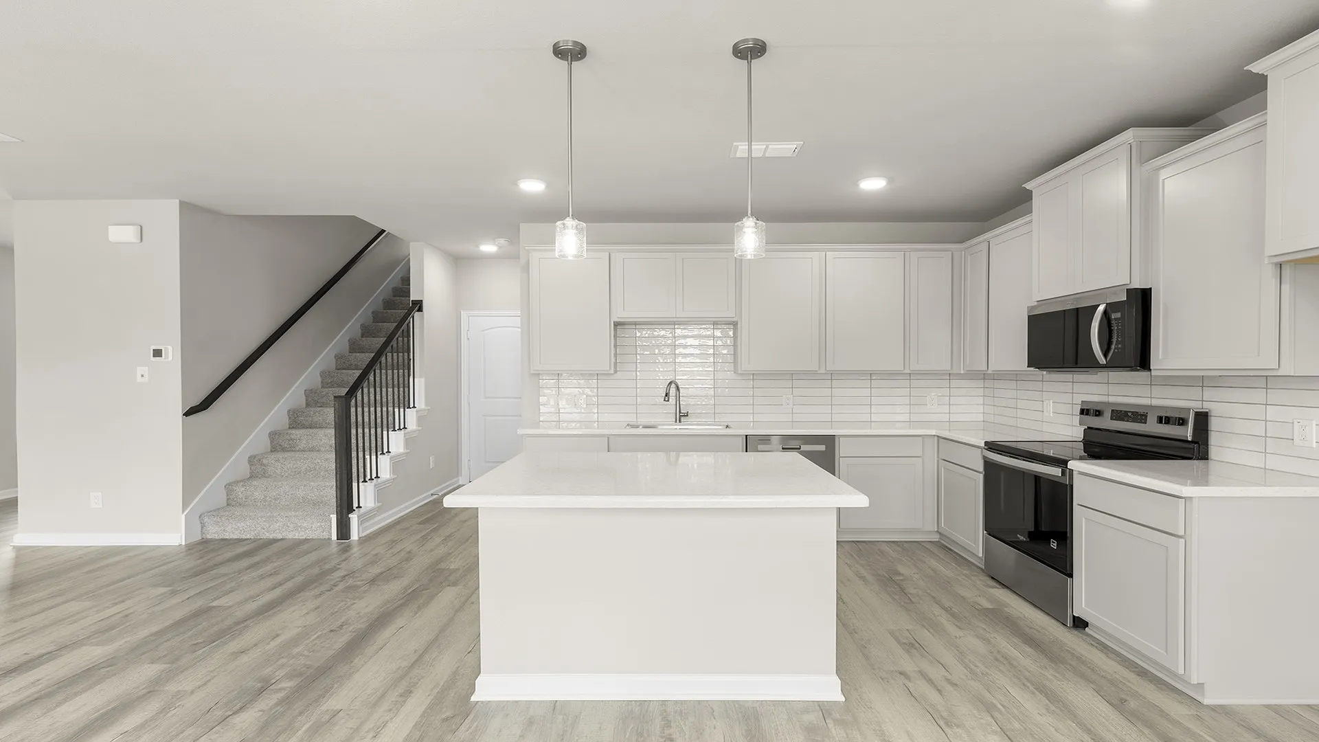 06. 2929 Kimberwick - Kitchen