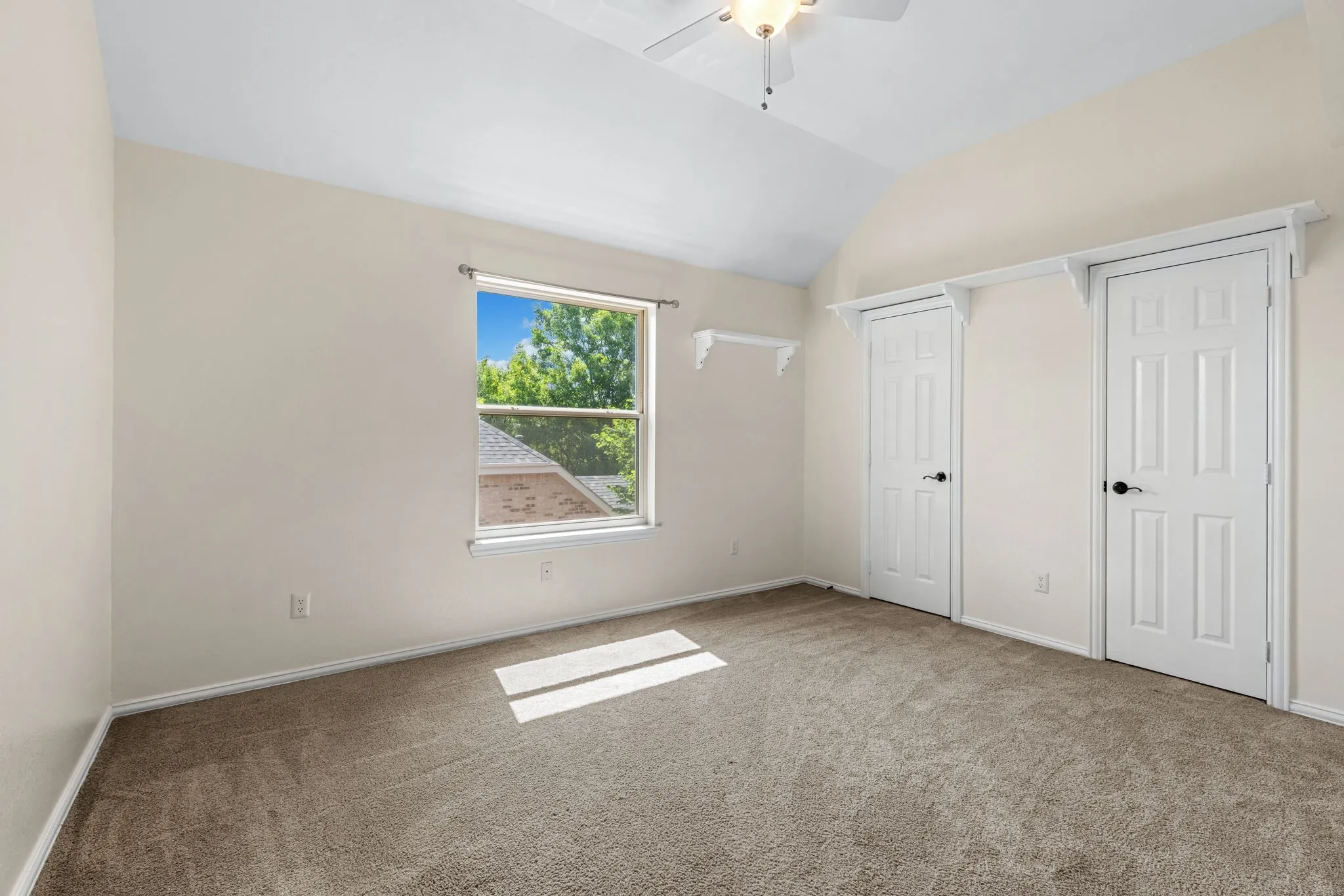 Spacious 1st bedroom upstairs