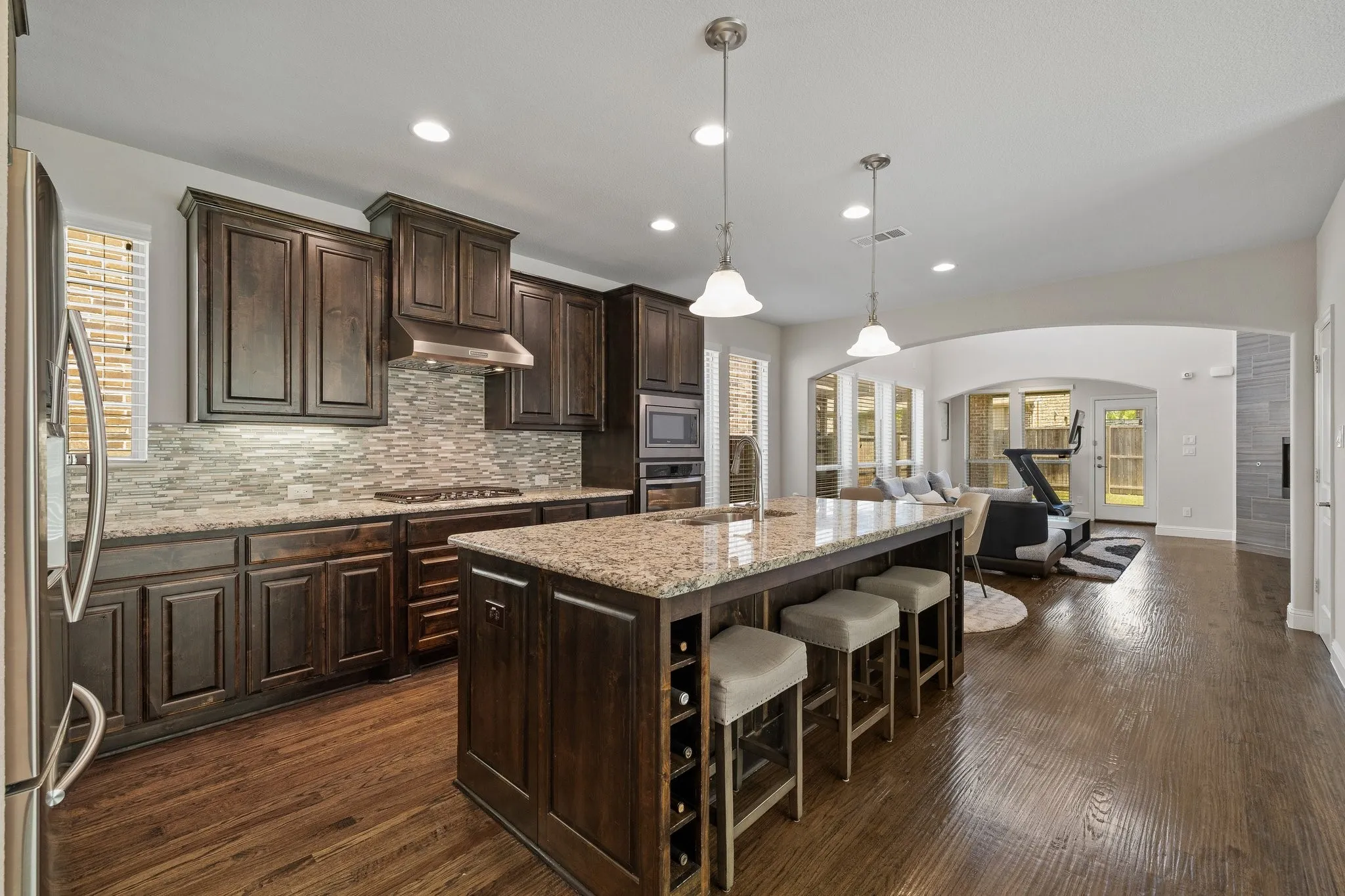 Single Family Residence For Sale in Denton County , 409 Palamedes Street, Lewisville, Texas 75056, 4 Bedroom, 4 Bathroom, 2 Garage spaces, 3,165 Sqft, built in 2016, Preowned, mls#21191938, Real Estate Agent in Lewisville, Homes For Sale in Denton county, Homes For Sale in Lewisville, Realtor in Lewisville Texas, Real Estate Brokerage Independent Realty Texas, Luminita Cordes Realtor