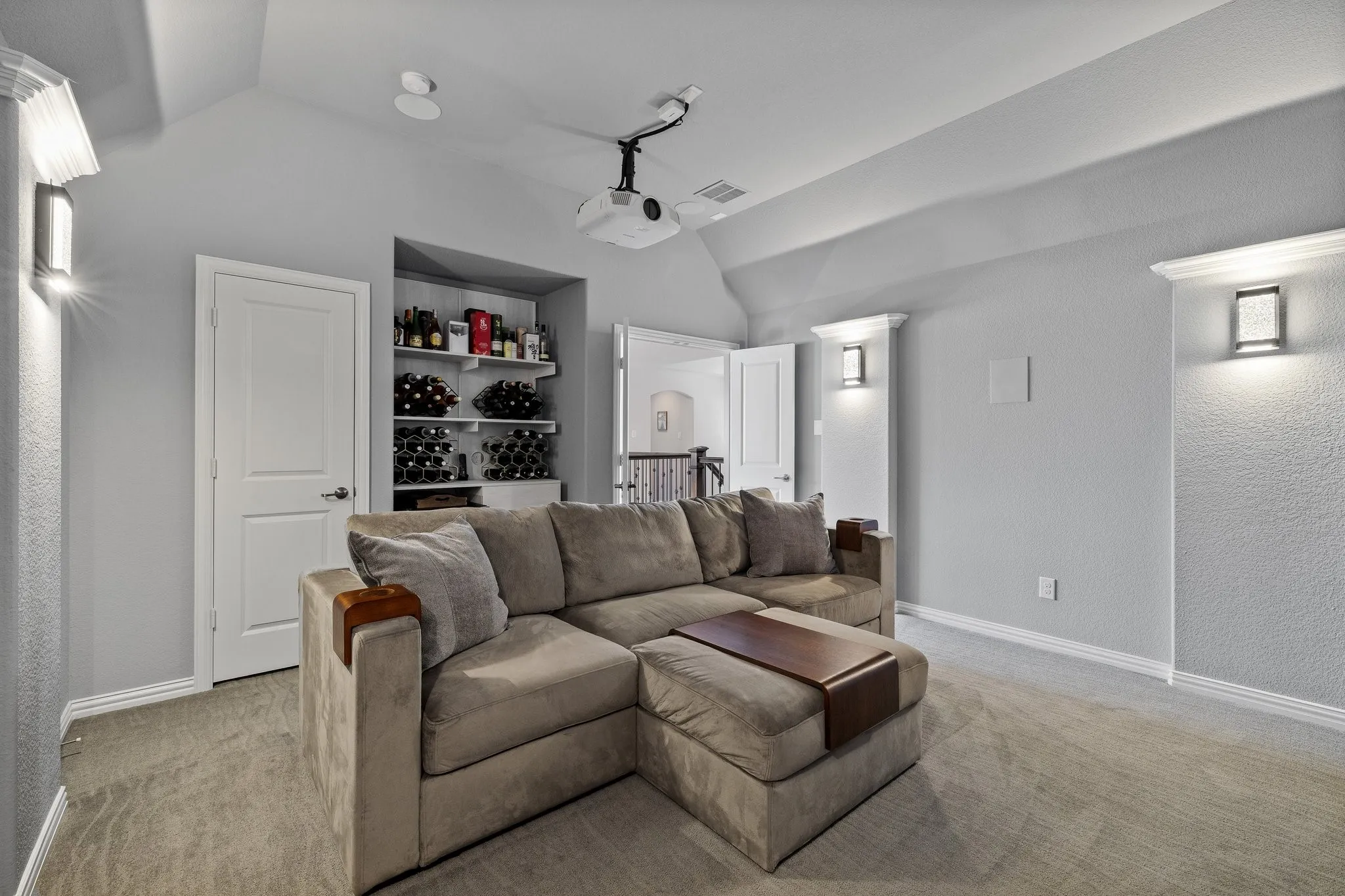 Single Family Residence For Sale in Denton County , 409 Palamedes Street, Lewisville, Texas 75056, 4 Bedroom, 4 Bathroom, 2 Garage spaces, 3,165 Sqft, built in 2016, Preowned, mls#21191938, Real Estate Agent in Lewisville, Homes For Sale in Denton county, Homes For Sale in Lewisville, Realtor in Lewisville Texas, Real Estate Brokerage Independent Realty Texas, Luminita Cordes Realtor