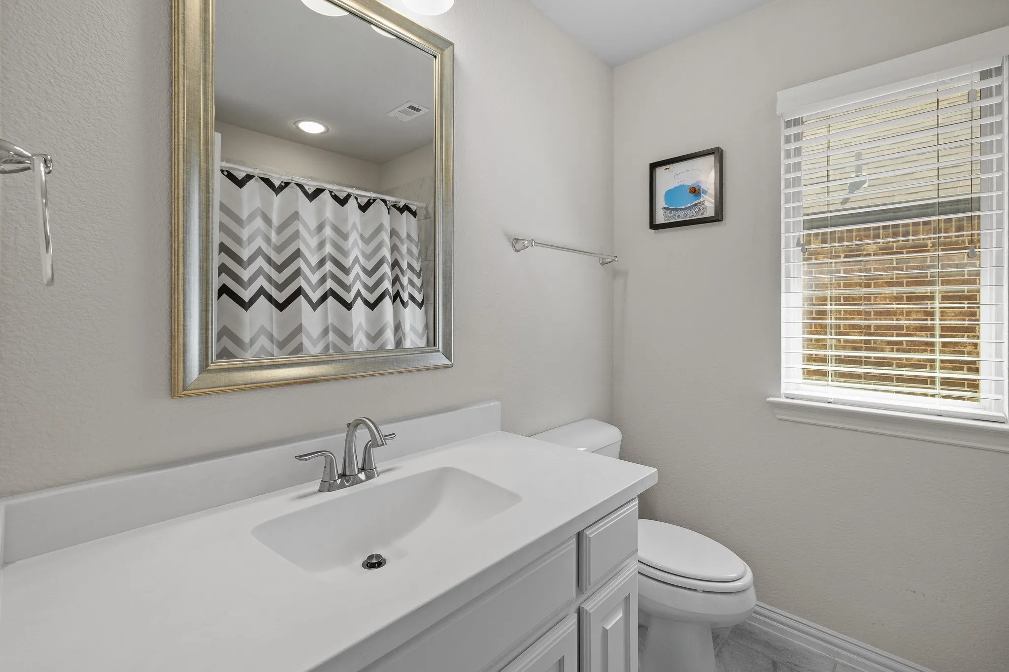 Single Family Residence For Sale in Denton County , 409 Palamedes Street, Lewisville, Texas 75056, 4 Bedroom, 4 Bathroom, 2 Garage spaces, 3,165 Sqft, built in 2016, Preowned, mls#21191938, Real Estate Agent in Lewisville, Homes For Sale in Denton county, Homes For Sale in Lewisville, Realtor in Lewisville Texas, Real Estate Brokerage Independent Realty Texas, Luminita Cordes Realtor