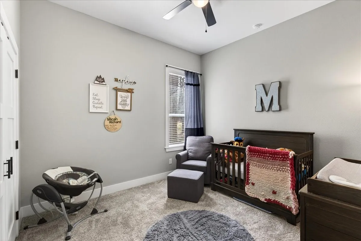 Single Family Residence For Sale in Kaufman County , 107 Oakbend Trail, Mabank, Texas 75147, 4 Bedroom, 3 Bathroom, 3 Garage spaces, 2,516 Sqft, built in 2022, Preowned, mls#21196171, Real Estate Agent in Mabank, Homes For Sale in Kaufman county, Homes For Sale in Mabank, Realtor in Mabank Texas, Real Estate Brokerage Independent Realty Texas, Luminita Cordes Realtor
