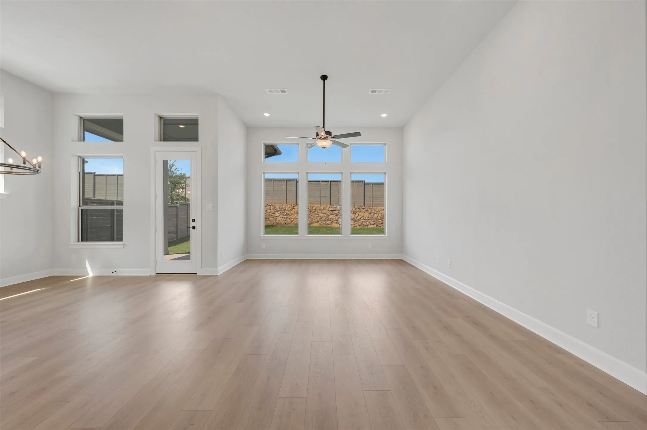 Single Family Residence For Sale in Denton County , 11725 Wildwood Street, Justin, Texas 76247, 4 Bedroom, 3 Bathroom, 2 Garage spaces, 2,445 Sqft, built in 2026, mls#21196745, Real Estate Agent in Justin, Homes For Sale in Denton county, Homes For Sale in Justin, Realtor in Justin Texas, Real Estate Brokerage Independent Realty Texas, Luminita Cordes Realtor