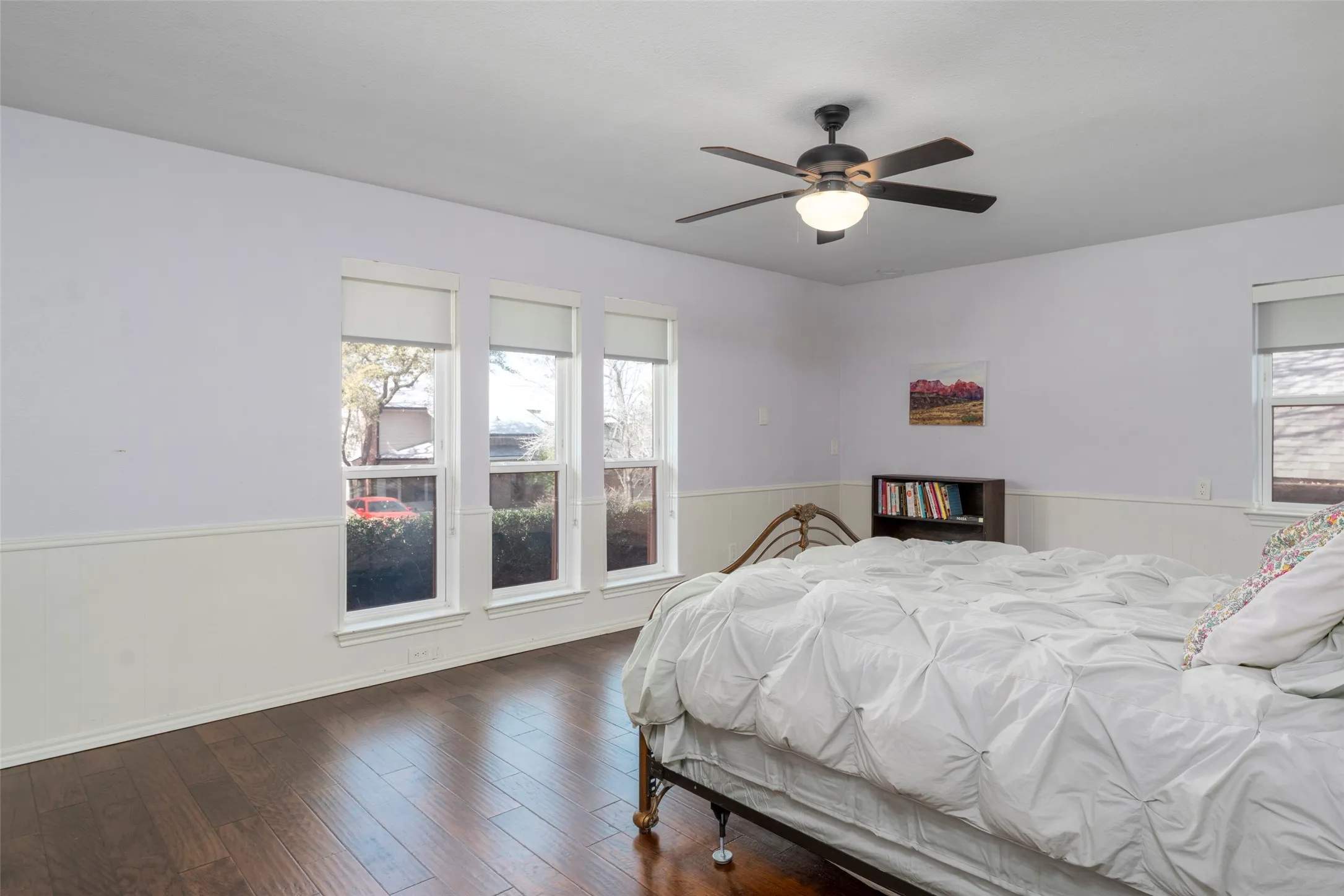 Single Family Residence For Sale in Tarrant County , 1509 Riverview Drive, Arlington, Texas 76012, 4 Bedroom, 4 Bathroom, 2 Garage spaces, 3,429 Sqft, built in 1976, Preowned, Price $650,000, mls#21196657, Real Estate Agent in Arlington, Homes For Sale in Tarrant county, Homes For Sale in Arlington, Realtor in Arlington Texas, Real Estate Brokerage Independent Realty Texas, Luminita Cordes Realtor