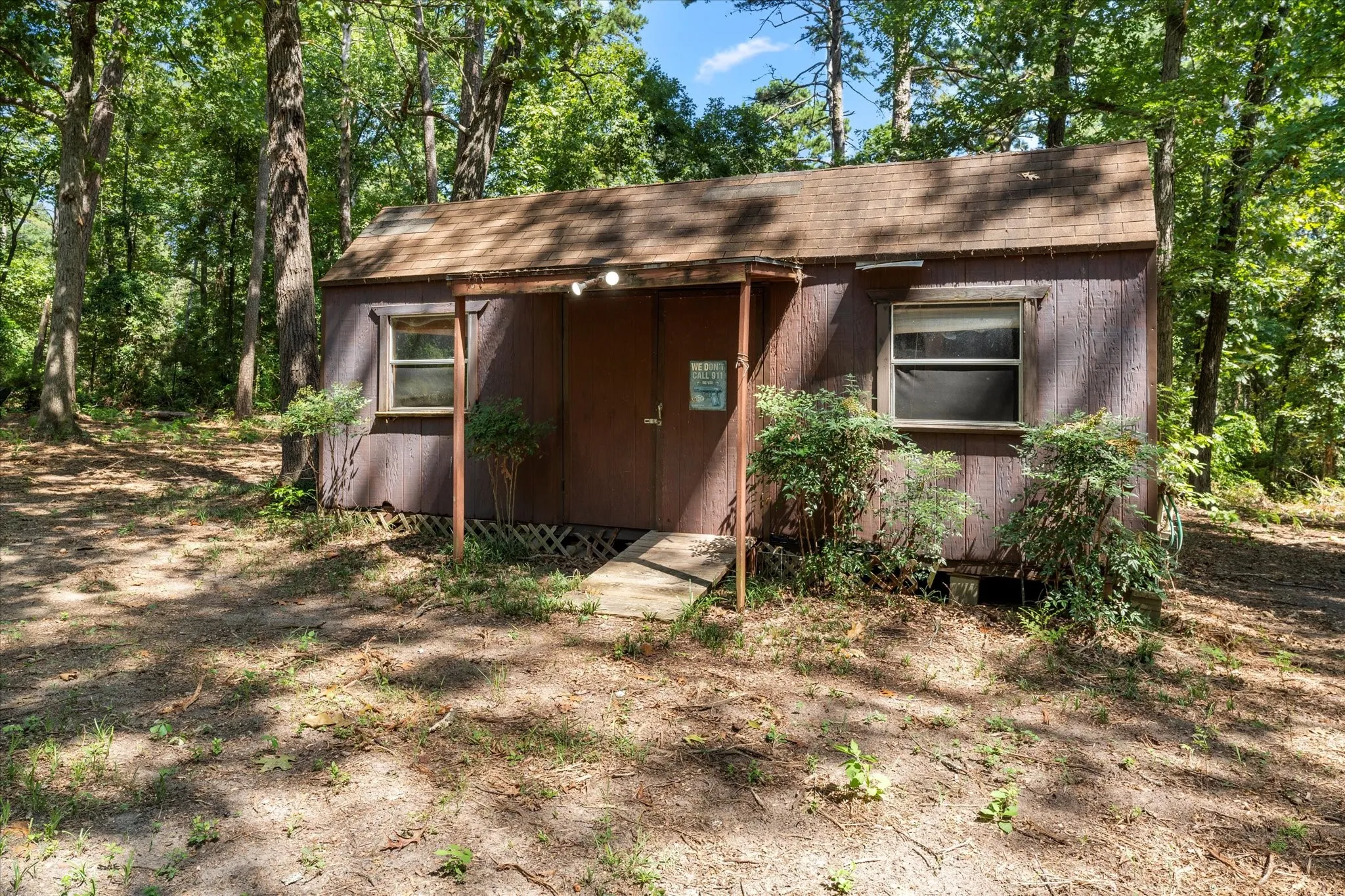 Single Family Residence For Sale in Wood County , 229 County Road 4554, Winnsboro, Texas 75494, 2 Bedrooms, 2 Bathrooms, Garage spaces, 1,488 Sqft, built in 1994, Preowned, Price $315,000, mls#21194146, Real Estate Agent in Winnsboro, Homes For Sale in Wood county, Homes For Sale in Winnsboro, Realtor in Winnsboro Texas, Real Estate Brokerage Independent Realty Texas, Luminita Cordes Realtor