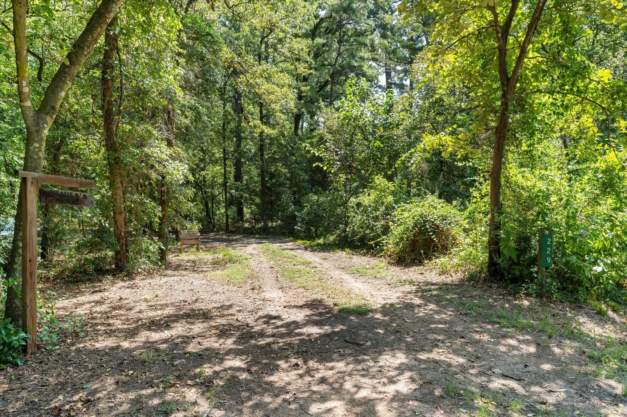 Single Family Residence For Sale in Wood County , 229 County Road 4554, Winnsboro, Texas 75494, 2 Bedrooms, 2 Bathrooms, Garage spaces, 1,488 Sqft, built in 1994, Preowned, Price $315,000, mls#21194146, Real Estate Agent in Winnsboro, Homes For Sale in Wood county, Homes For Sale in Winnsboro, Realtor in Winnsboro Texas, Real Estate Brokerage Independent Realty Texas, Luminita Cordes Realtor