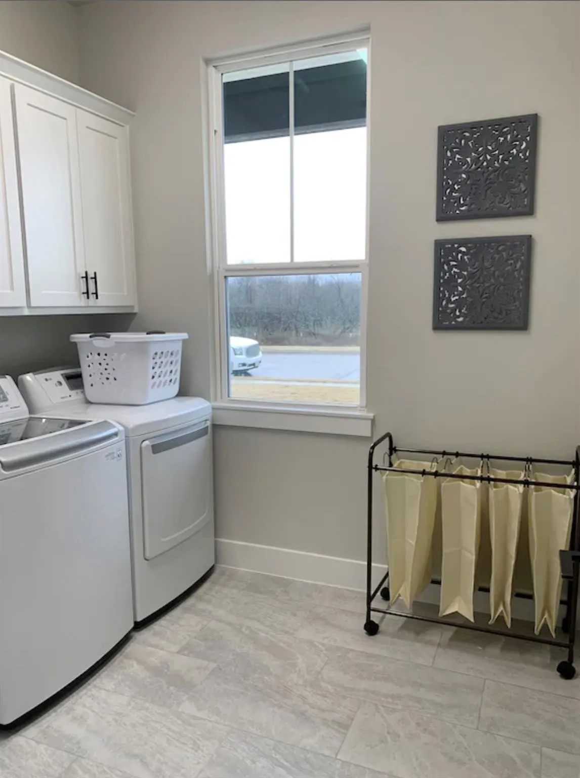 Single Family Residence For Rent in Denton County , 306 Village Way, Argyle, Texas 76226, 5 Bedroom, 3 Bathroom, 2 Garage spaces, 2,869 Sqft, built in 2021, mls#21196856, Real Estate Agent in Argyle, Homes For Rent in Denton county, Homes For Rent in Argyle, Realtor in Argyle Texas, Real Estate Brokerage Independent Realty Texas, Luminita Cordes Realtor