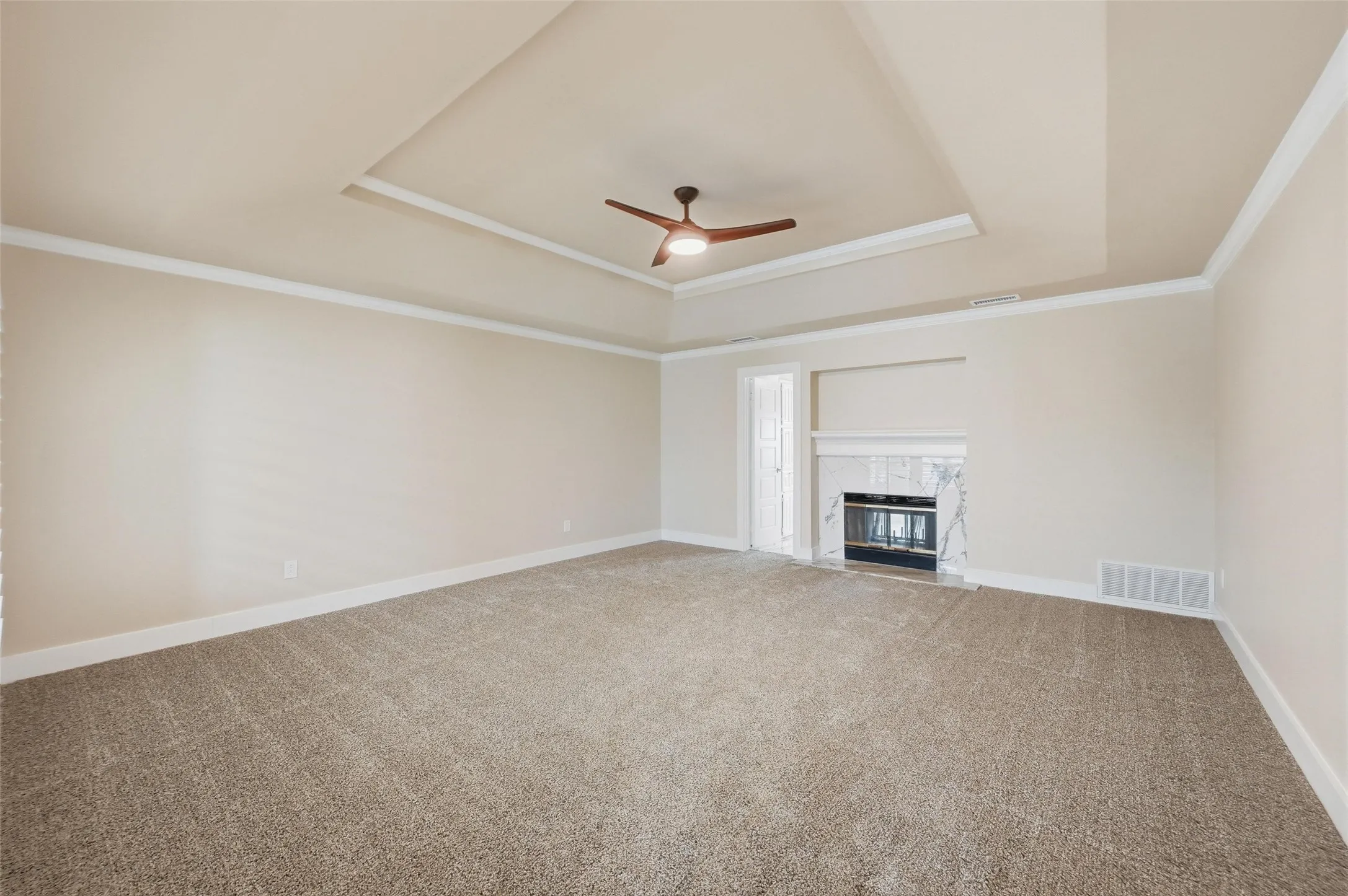 Single Family Residence For Sale in Tarrant County , 7401 Bent Trail, Mansfield, Texas 76063, 4 Bedroom, 3 Bathroom, Garage spaces, 3,490 Sqft, built in 1987, Preowned, mls#21196156, Real Estate Agent in Mansfield, Homes For Sale in Tarrant county, Homes For Sale in Mansfield, Realtor in Mansfield Texas, Real Estate Brokerage Independent Realty Texas, Luminita Cordes Realtor