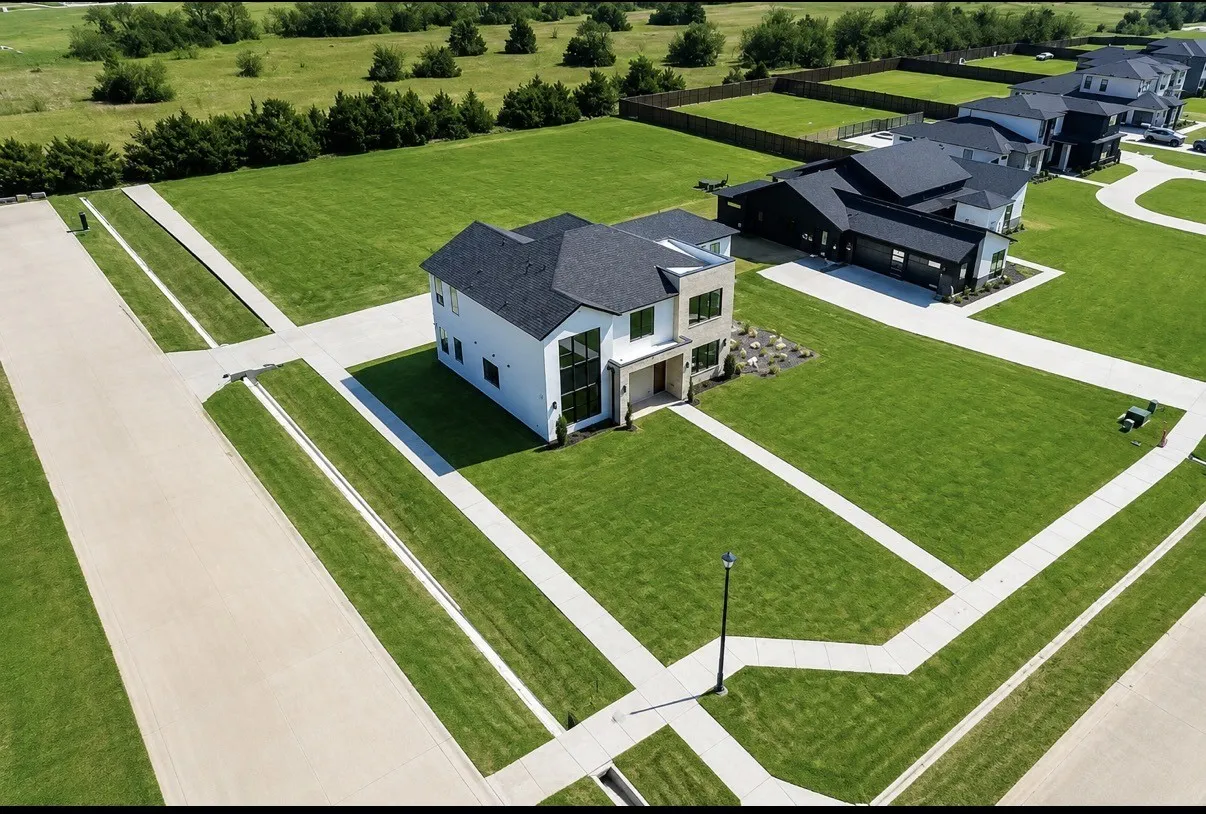 Single Family Residence For Sale in Ellis County , 436 Whispering Way, Red Oak, Texas 75154, 4 Bedroom, 5 Bathroom, 3 Garage spaces, 4,148 Sqft, built in 2026, mls#21196888, Real Estate Agent in Red Oak, Homes For Sale in Ellis county, Homes For Sale in Red Oak, Realtor in Red Oak Texas, Real Estate Brokerage Independent Realty Texas, Luminita Cordes Realtor