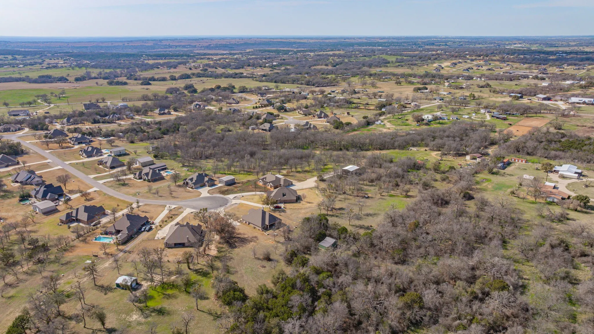 Single Family Residence For Sale in Parker County , 1062 Rio Grande Way, Weatherford, Texas 76087, 4 Bedroom, 2 Bathroom, 2 Garage spaces, 2,436 Sqft, built in 2018, mls#21196012, Real Estate Agent in Weatherford, Homes For Sale in Parker county, Homes For Sale in Weatherford, Realtor in Weatherford Texas, Real Estate Brokerage Independent Realty Texas, Luminita Cordes Realtor