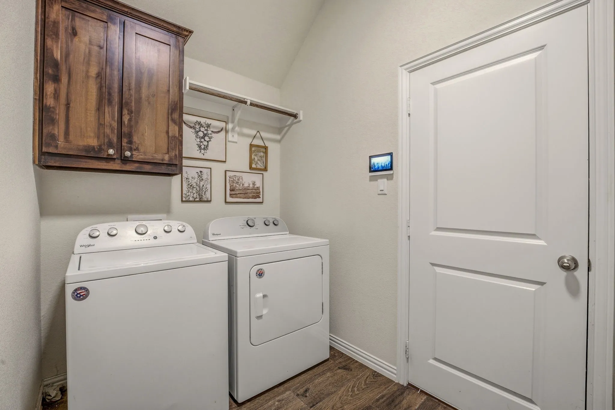 Single Family Residence For Sale in Parker County , 1062 Rio Grande Way, Weatherford, Texas 76087, 4 Bedroom, 2 Bathroom, 2 Garage spaces, 2,436 Sqft, built in 2018, mls#21196012, Real Estate Agent in Weatherford, Homes For Sale in Parker county, Homes For Sale in Weatherford, Realtor in Weatherford Texas, Real Estate Brokerage Independent Realty Texas, Luminita Cordes Realtor