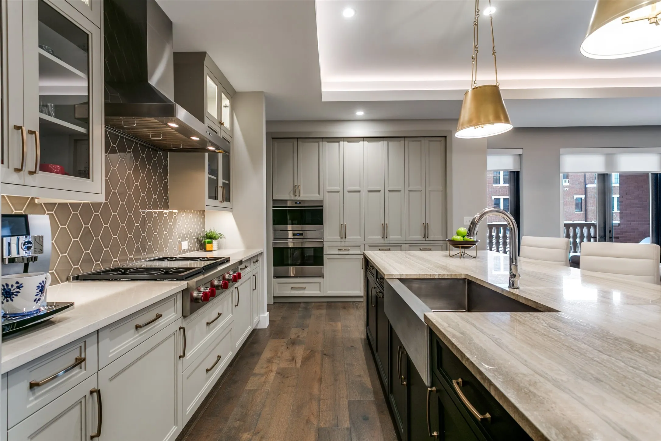 Condominium For Sale in Tarrant County , 350 Central Avenue 206, Southlake, Texas 76092, 3 Bedroom, 3 Bathroom, 2 Garage spaces, 2,470 Sqft, built in 2020, Preowned, mls#21188219, Real Estate Agent in Southlake, Homes For Sale in Tarrant county, Homes For Sale in Southlake, Realtor in Southlake Texas, Real Estate Brokerage Independent Realty Texas, Luminita Cordes Realtor