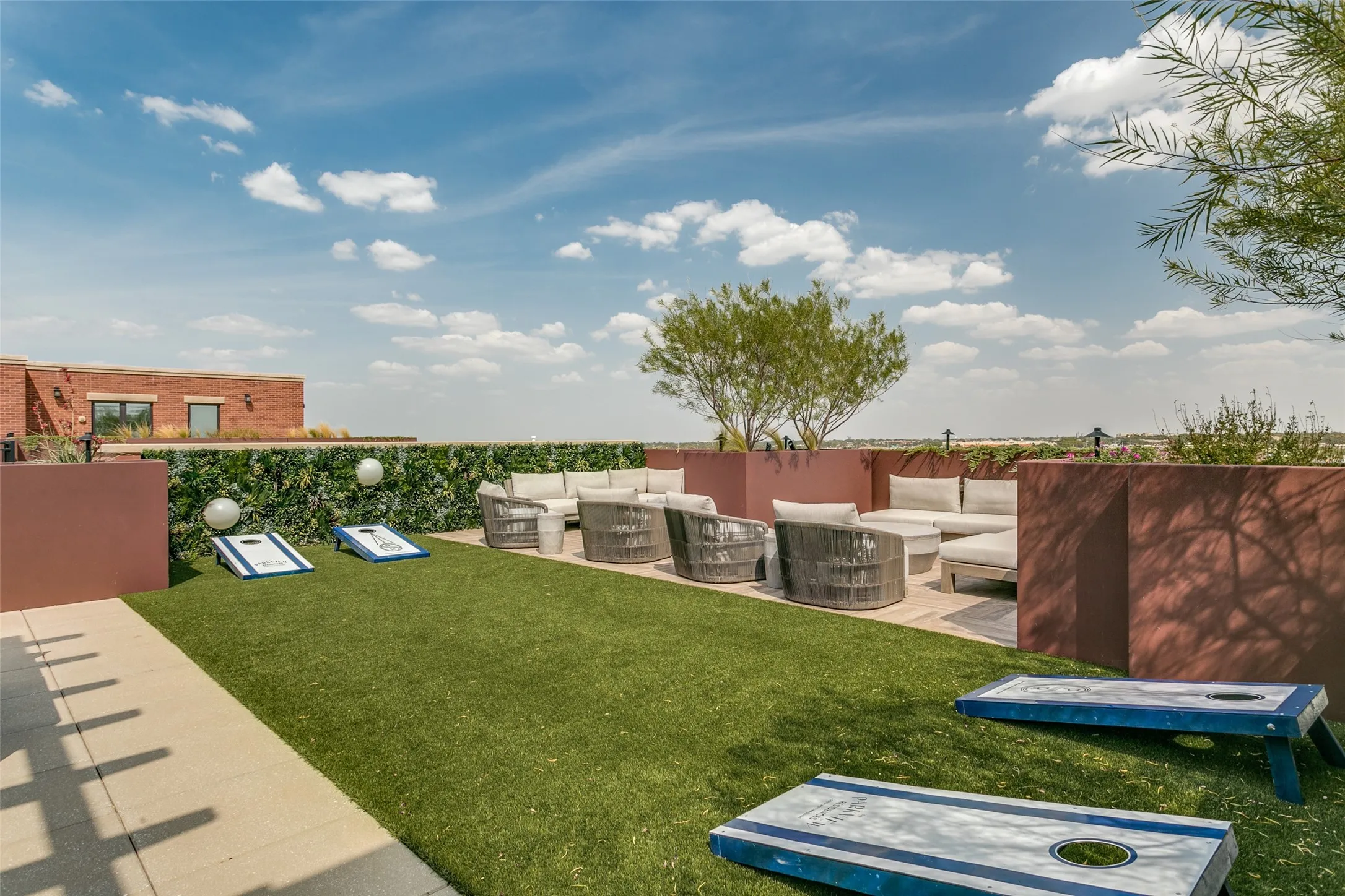 Condominium For Sale in Tarrant County , 350 Central Avenue 206, Southlake, Texas 76092, 3 Bedroom, 3 Bathroom, 2 Garage spaces, 2,470 Sqft, built in 2020, Preowned, mls#21188219, Real Estate Agent in Southlake, Homes For Sale in Tarrant county, Homes For Sale in Southlake, Realtor in Southlake Texas, Real Estate Brokerage Independent Realty Texas, Luminita Cordes Realtor