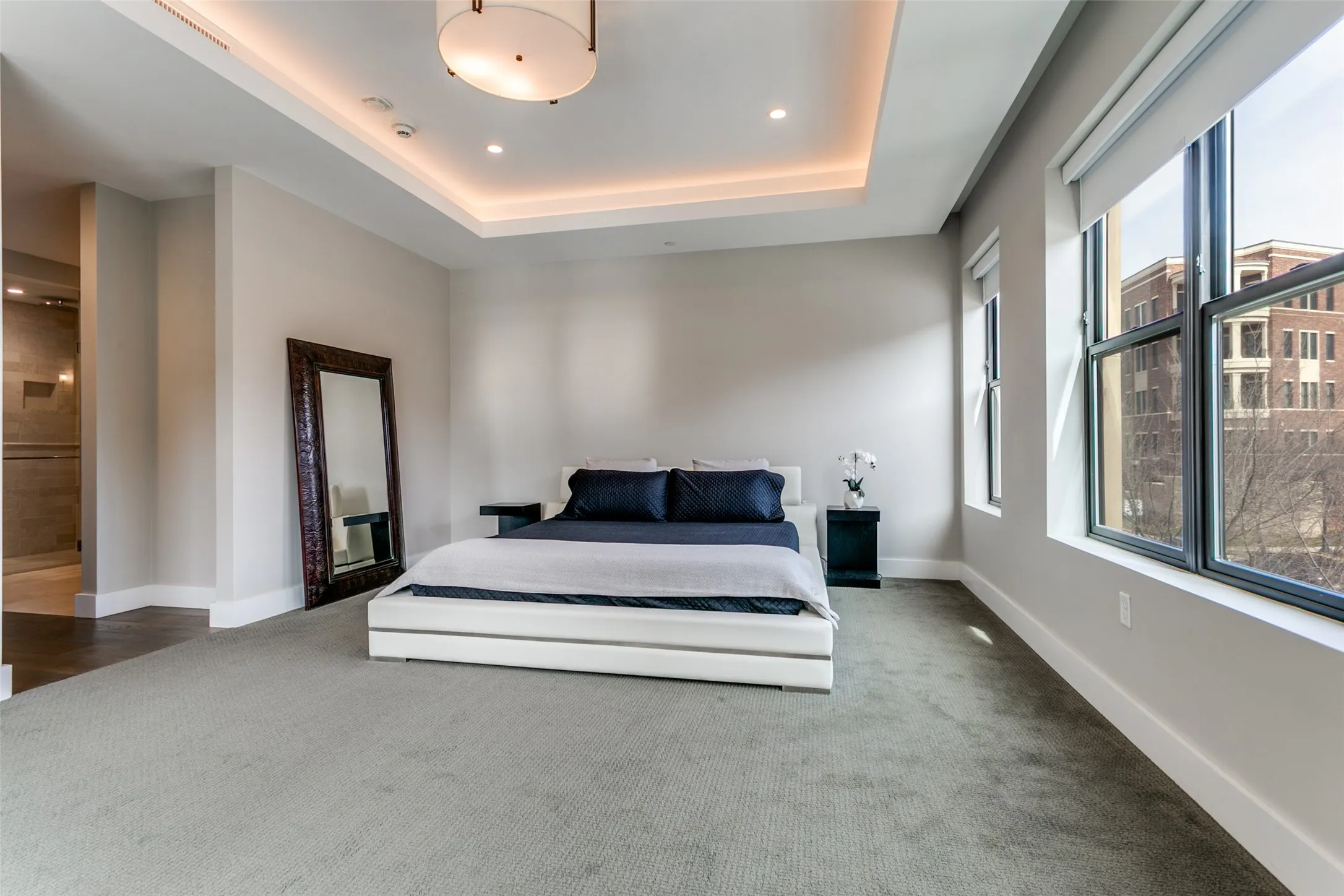 Condominium For Sale in Tarrant County , 350 Central Avenue 206, Southlake, Texas 76092, 3 Bedroom, 3 Bathroom, 2 Garage spaces, 2,470 Sqft, built in 2020, Preowned, mls#21188219, Real Estate Agent in Southlake, Homes For Sale in Tarrant county, Homes For Sale in Southlake, Realtor in Southlake Texas, Real Estate Brokerage Independent Realty Texas, Luminita Cordes Realtor
