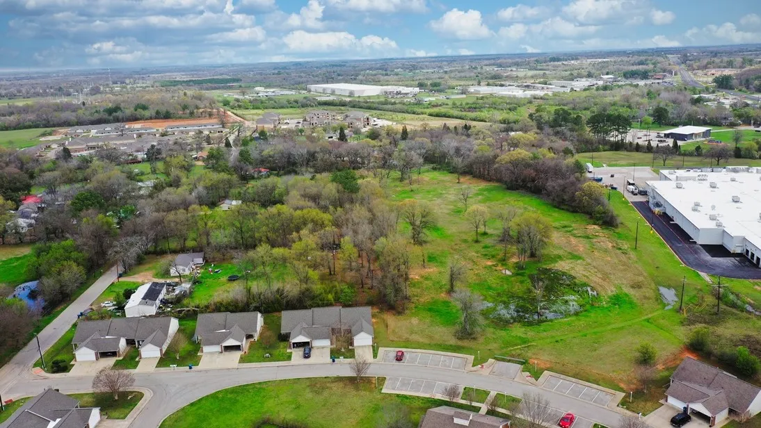 Unimproved Land For Sale in Henderson County , 504 Wood Street, Athens, Texas 75751, 0, 0, Garage spaces, 0 Sqft, built in 0, mls#21196934, Real Estate Agent in Athens, Homes For Sale in Henderson county, Homes For Sale in Athens, Realtor in Athens Texas, Real Estate Brokerage Independent Realty Texas, Luminita Cordes Realtor