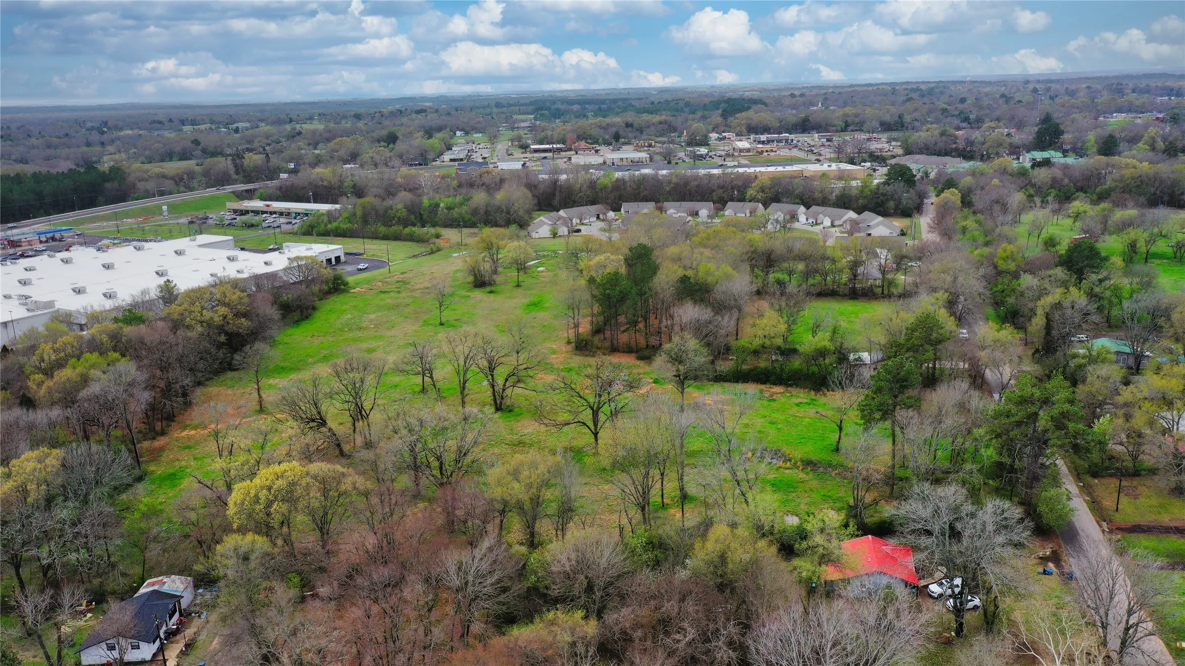 Unimproved Land For Sale in Henderson County , 504 Wood Street, Athens, Texas 75751, 0, 0, Garage spaces, 0 Sqft, built in 0, mls#21196934, Real Estate Agent in Athens, Homes For Sale in Henderson county, Homes For Sale in Athens, Realtor in Athens Texas, Real Estate Brokerage Independent Realty Texas, Luminita Cordes Realtor