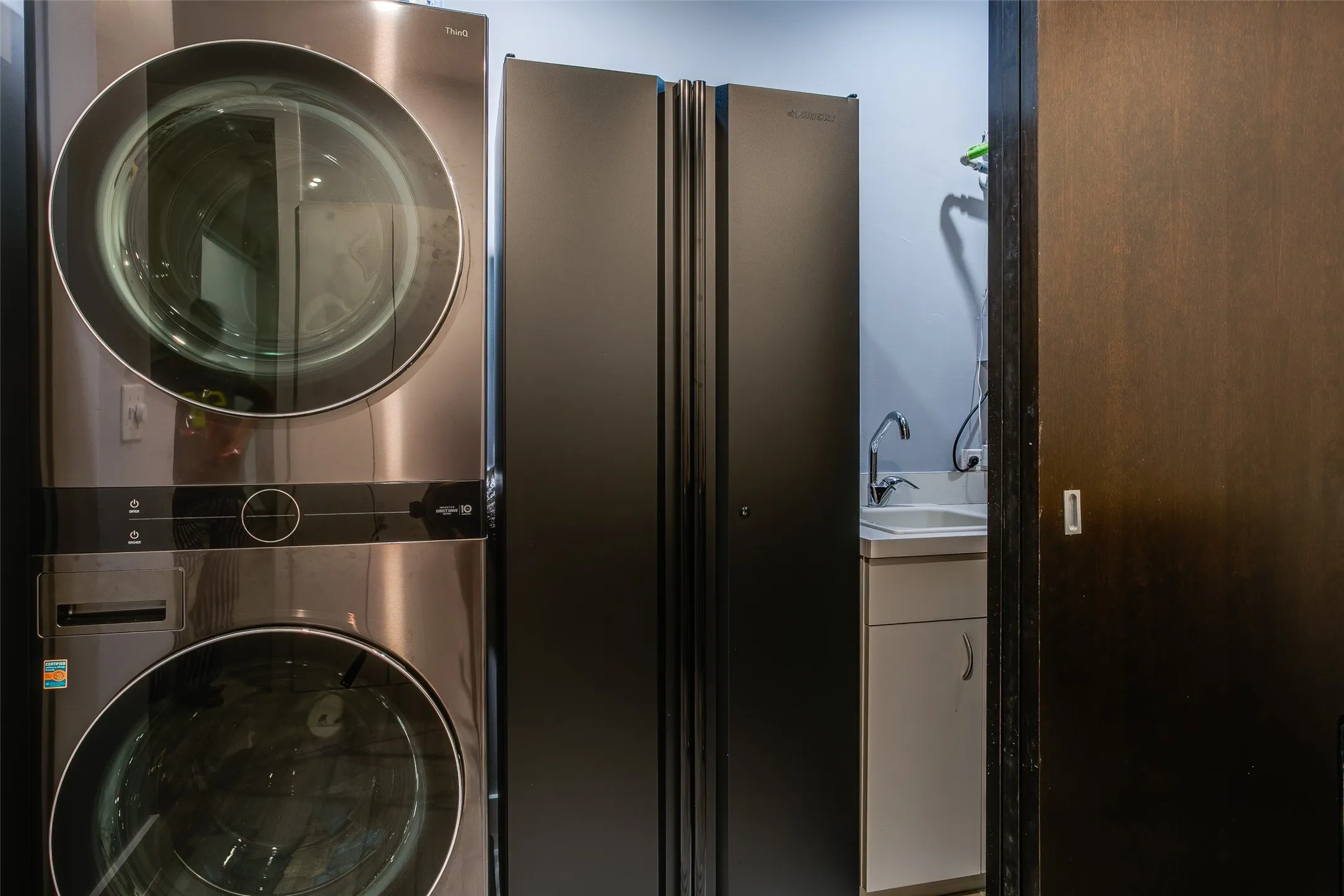 Condominium For Sale in Tarrant County , 2600 W 7th Street 2614, Fort Worth, Texas 76107, 2 Bedroom, 2 Bathroom, 2 Garage spaces, 1,546 Sqft, built in 1928, mls#21196890, Real Estate Agent in Fort Worth, Homes For Sale in Tarrant county, Homes For Sale in Fort Worth, Realtor in Fort Worth Texas, Real Estate Brokerage Independent Realty Texas, Luminita Cordes Realtor