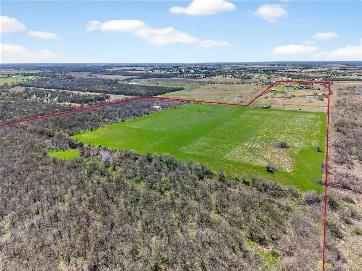 Single Family Residence For Sale in Kaufman County , 9595 County Road 262, Crandall, Texas 75114, 5 Bedroom, 4 Bathroom, Garage spaces, 5,587 Sqft, built in 2012, Preowned, Price $1,999,999, mls#21197073, Real Estate Agent in Crandall, Homes For Sale in Kaufman county, Homes For Sale in Crandall, Realtor in Crandall Texas, Real Estate Brokerage Independent Realty Texas, Luminita Cordes Realtor