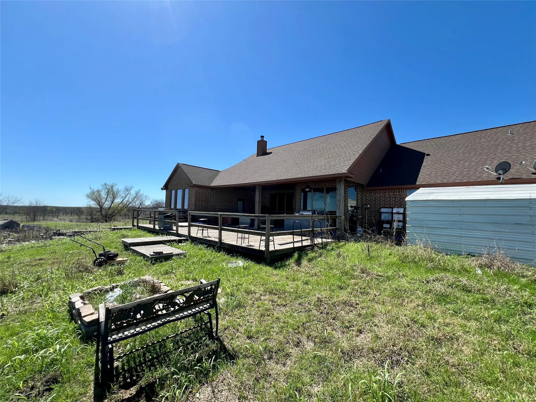 Single Family Residence For Sale in Kaufman County , 9595 County Road 262, Crandall, Texas 75114, 5 Bedroom, 4 Bathroom, Garage spaces, 5,587 Sqft, built in 2012, Preowned, Price $1,999,999, mls#21197073, Real Estate Agent in Crandall, Homes For Sale in Kaufman county, Homes For Sale in Crandall, Realtor in Crandall Texas, Real Estate Brokerage Independent Realty Texas, Luminita Cordes Realtor