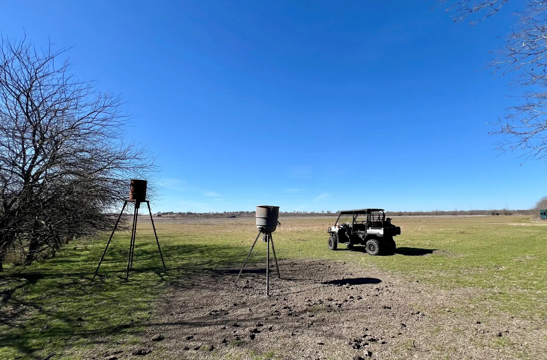 Single Family Residence For Sale in Kaufman County , 9595 County Road 262, Crandall, Texas 75114, 5 Bedroom, 4 Bathroom, Garage spaces, 5,587 Sqft, built in 2012, Preowned, Price $1,999,999, mls#21197073, Real Estate Agent in Crandall, Homes For Sale in Kaufman county, Homes For Sale in Crandall, Realtor in Crandall Texas, Real Estate Brokerage Independent Realty Texas, Luminita Cordes Realtor
