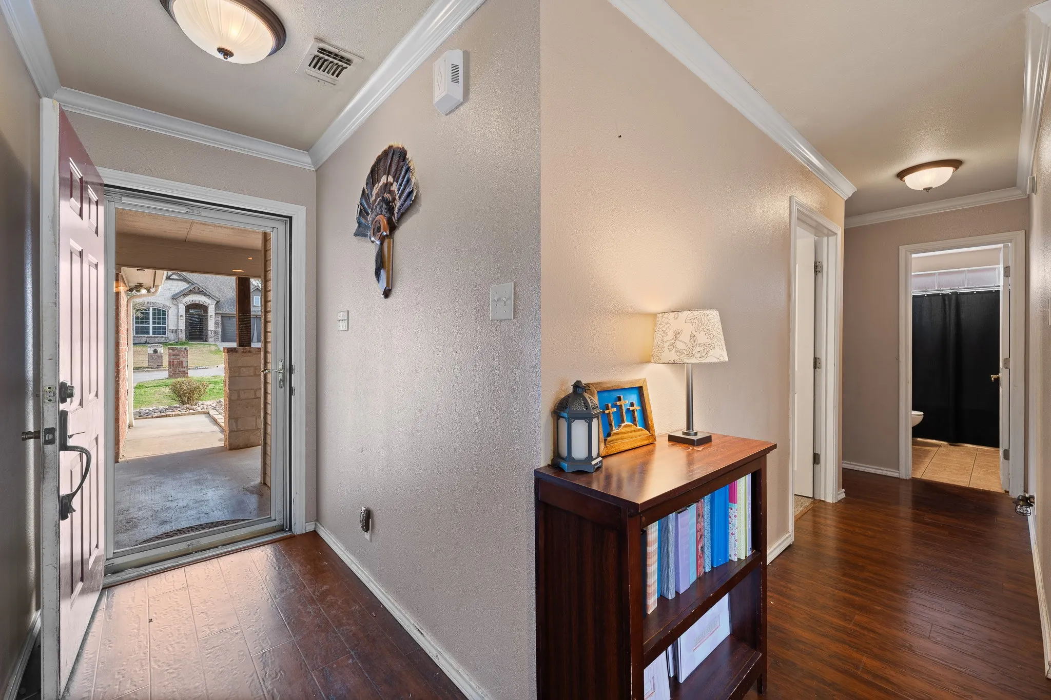 Single Family Residence For Sale in Johnson County , 529 Mckittrick Court, Godley, Texas 76044, 4 Bedroom, 2 Bathroom, 2 Garage spaces, 2,010 Sqft, built in 2002, mls#21190244, Real Estate Agent in Godley, Homes For Sale in Johnson county, Homes For Sale in Godley, Realtor in Godley Texas, Real Estate Brokerage Independent Realty Texas, Luminita Cordes Realtor