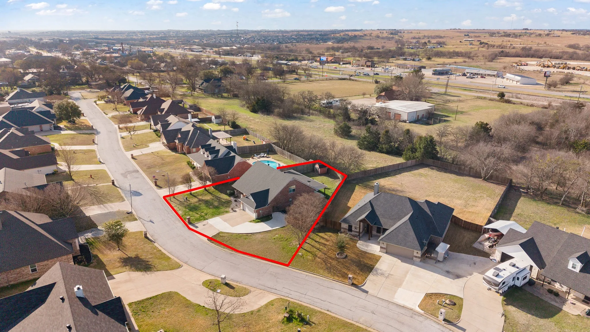 Single Family Residence For Sale in Johnson County , 529 Mckittrick Court, Godley, Texas 76044, 4 Bedroom, 2 Bathroom, 2 Garage spaces, 2,010 Sqft, built in 2002, mls#21190244, Real Estate Agent in Godley, Homes For Sale in Johnson county, Homes For Sale in Godley, Realtor in Godley Texas, Real Estate Brokerage Independent Realty Texas, Luminita Cordes Realtor