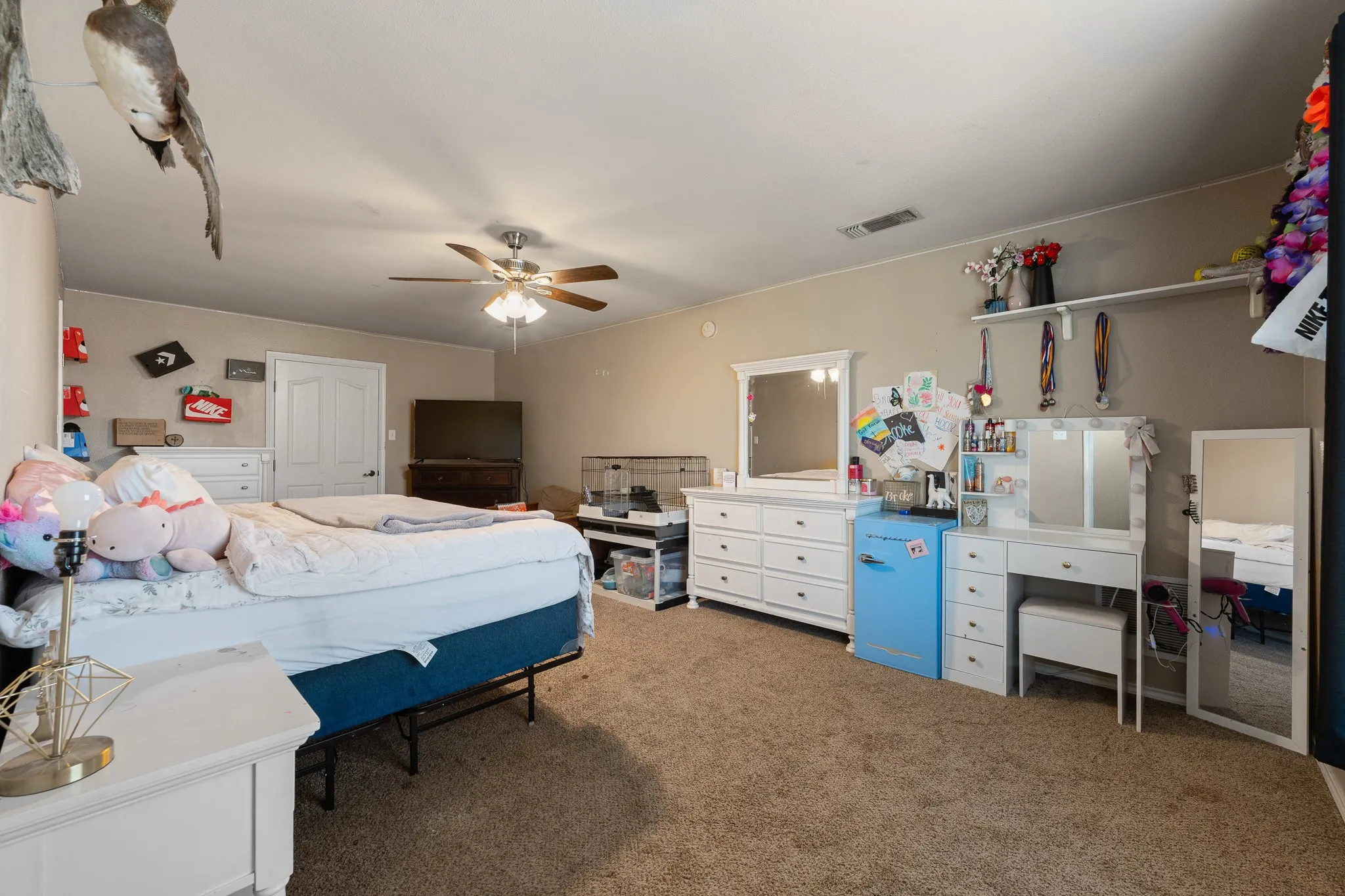 Single Family Residence For Sale in Johnson County , 529 Mckittrick Court, Godley, Texas 76044, 4 Bedroom, 2 Bathroom, 2 Garage spaces, 2,010 Sqft, built in 2002, mls#21190244, Real Estate Agent in Godley, Homes For Sale in Johnson county, Homes For Sale in Godley, Realtor in Godley Texas, Real Estate Brokerage Independent Realty Texas, Luminita Cordes Realtor