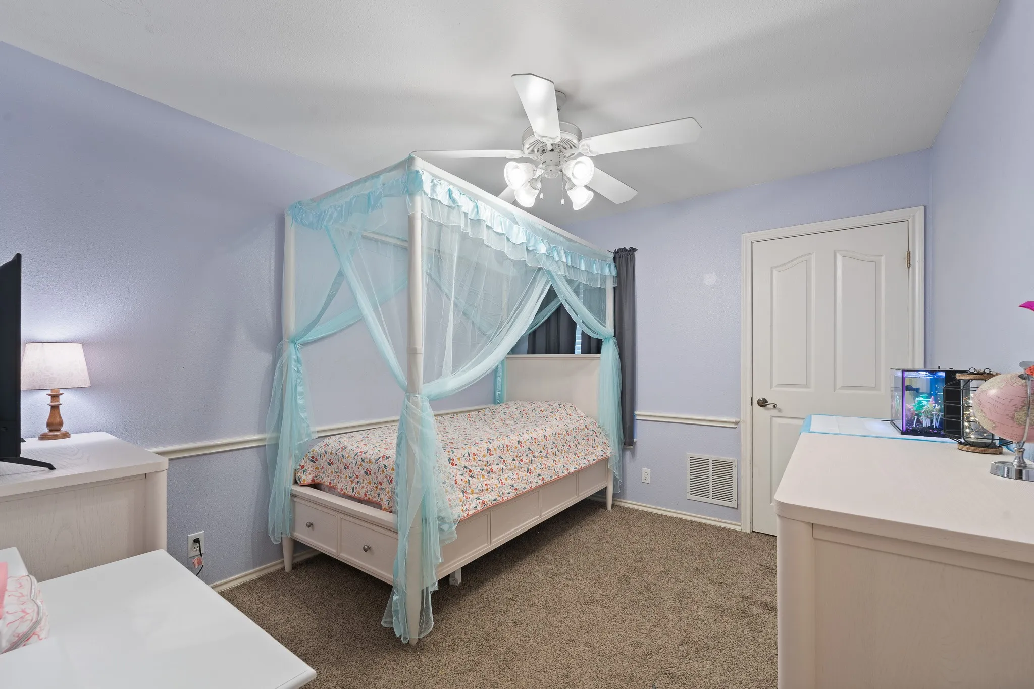 Single Family Residence For Sale in Johnson County , 529 Mckittrick Court, Godley, Texas 76044, 4 Bedroom, 2 Bathroom, 2 Garage spaces, 2,010 Sqft, built in 2002, mls#21190244, Real Estate Agent in Godley, Homes For Sale in Johnson county, Homes For Sale in Godley, Realtor in Godley Texas, Real Estate Brokerage Independent Realty Texas, Luminita Cordes Realtor