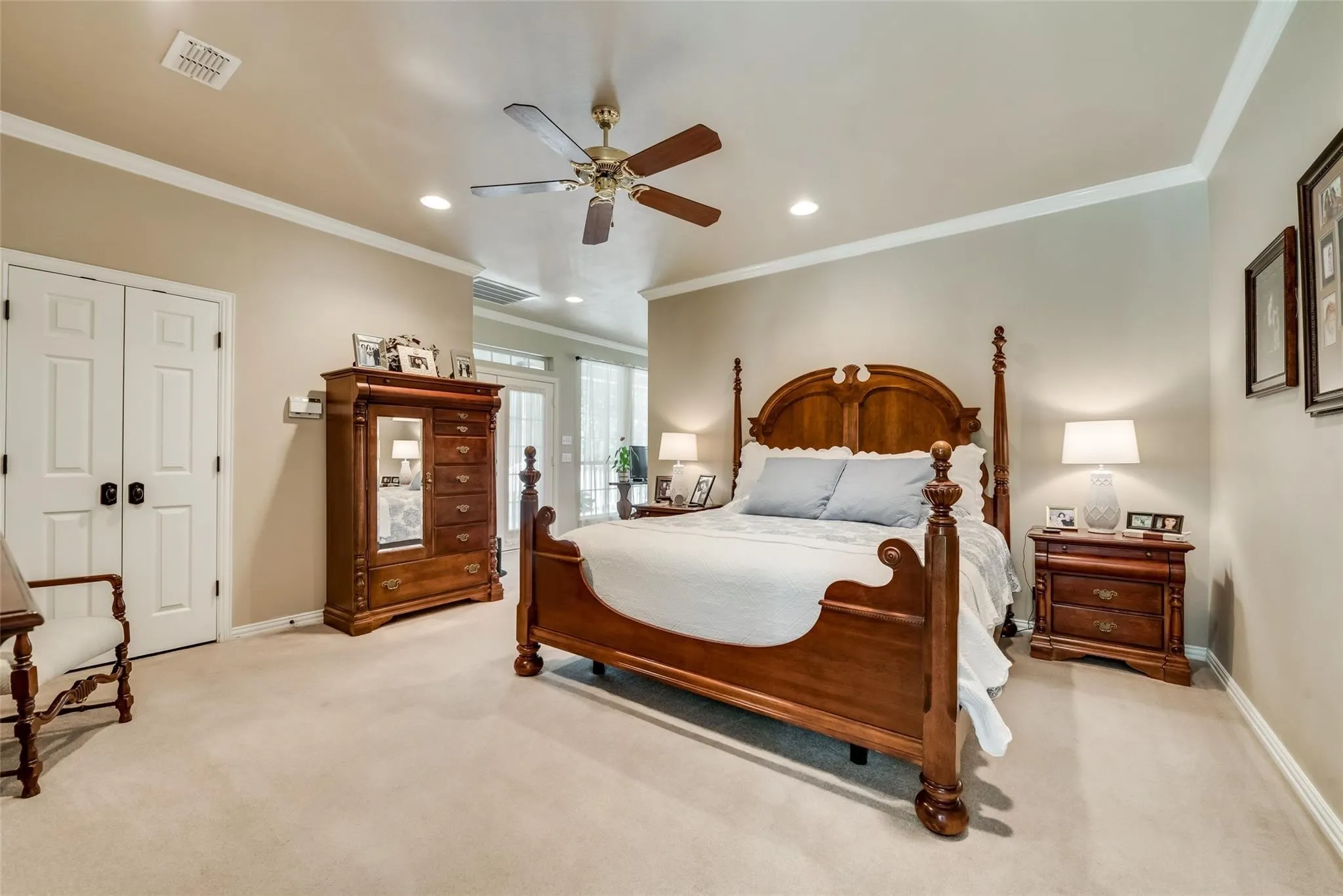 Single Family Residence For Sale in Tarrant County , 3325 Creek Road, Keller, Texas 76248, 3 Bedroom, 5 Bathroom, 3 Garage spaces, 3,470 Sqft, built in 1997, Preowned, mls#21197237, Real Estate Agent in Keller, Homes For Sale in Tarrant county, Homes For Sale in Keller, Realtor in Keller Texas, Real Estate Brokerage Independent Realty Texas, Luminita Cordes Realtor