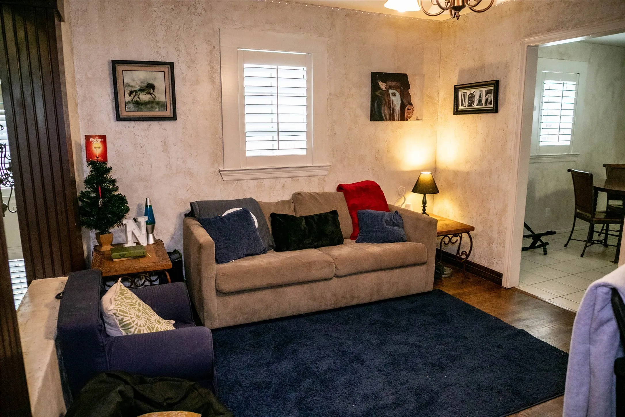 2nd Living upstairs