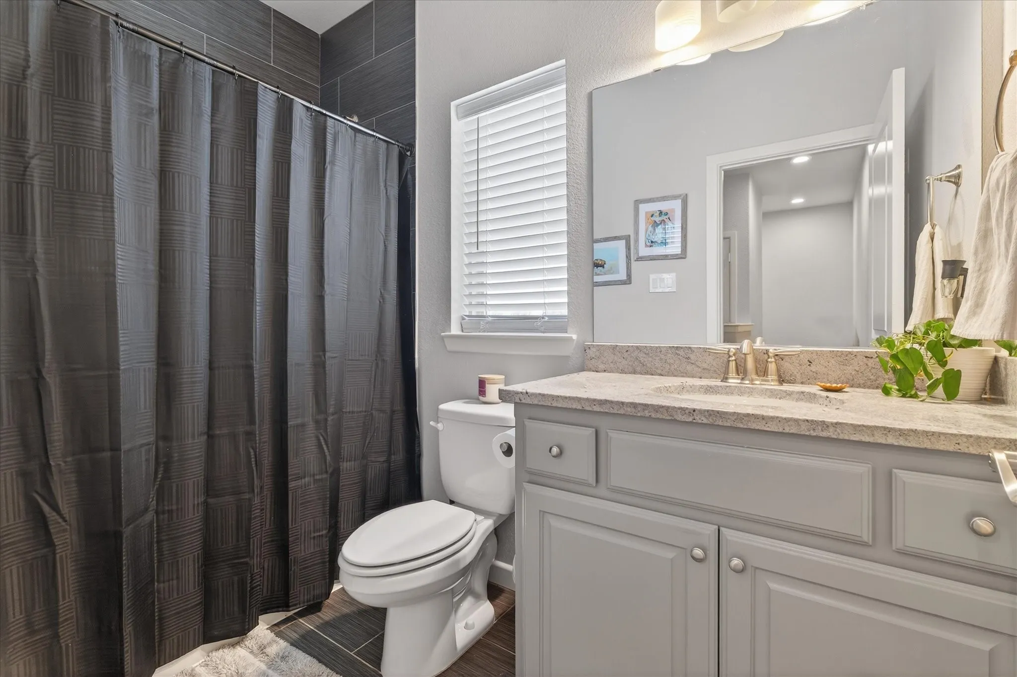 Full.bathroom #2 second floor