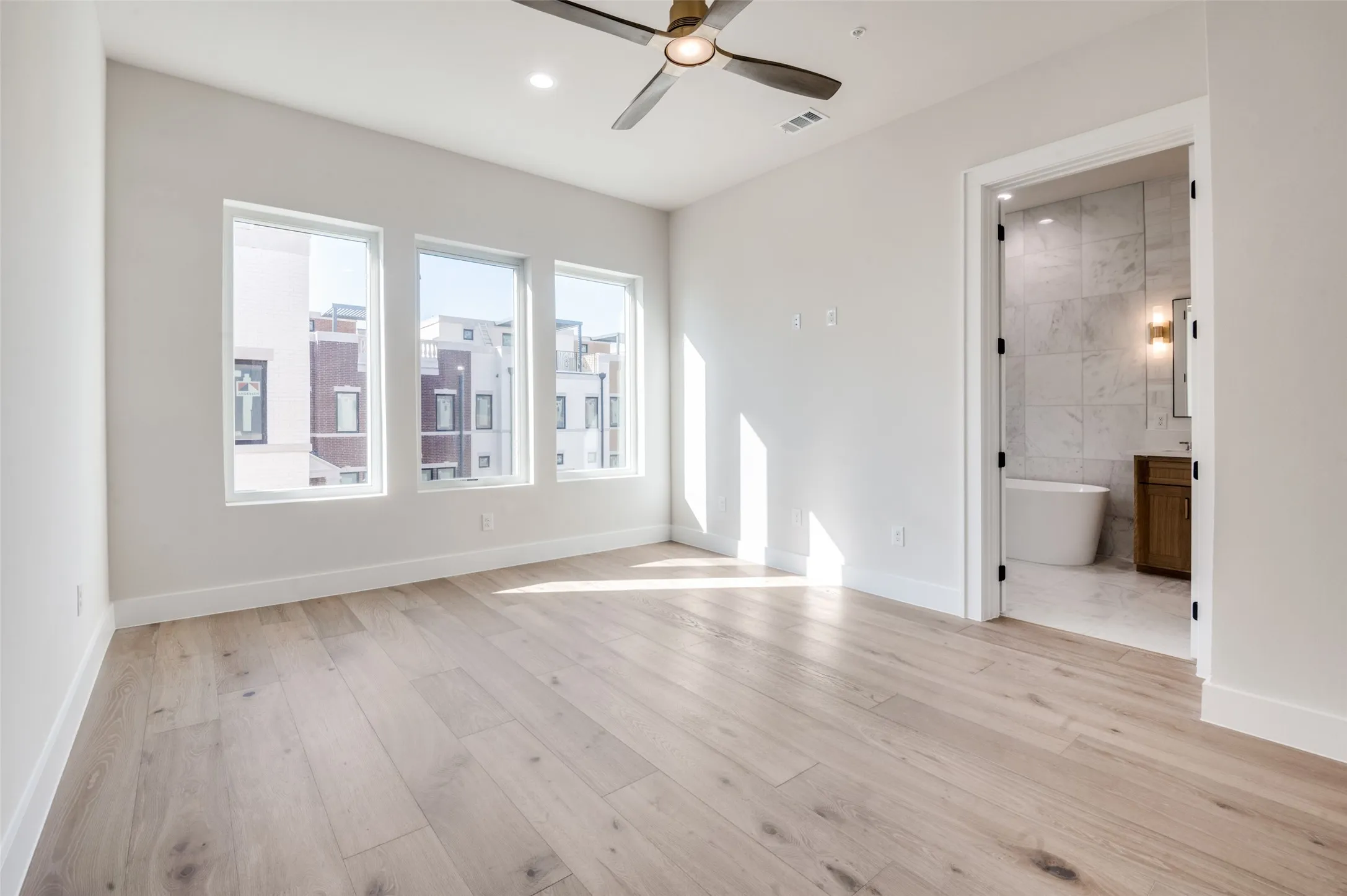 Condominium For Sale in Tarrant County , 218 E Dallas Road 102, Grapevine, Texas 76051, 3 Bedroom, 4 Bathroom, 2 Garage spaces, 2,575 Sqft, built in 2024, New Construction - Complete, mls#21175157, Real Estate Agent in Grapevine, Homes For Sale in Tarrant county, Homes For Sale in Grapevine, Realtor in Grapevine Texas, Real Estate Brokerage Independent Realty Texas, Luminita Cordes Realtor