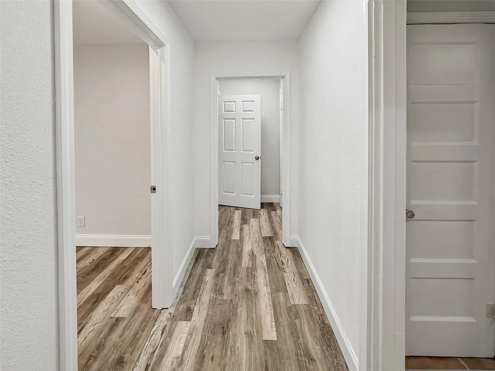 Single Family Residence For Sale in Hopkins County , 304 Texas Street, Sulphur Springs, Texas 75482, 2 Bedroom, 2 Bathroom, Garage spaces, 1,008 Sqft, built in 1930, mls#21197174, Real Estate Agent in Sulphur Springs, Homes For Sale in Hopkins county, Homes For Sale in Sulphur Springs, Realtor in Sulphur Springs Texas, Real Estate Brokerage Independent Realty Texas, Luminita Cordes Realtor