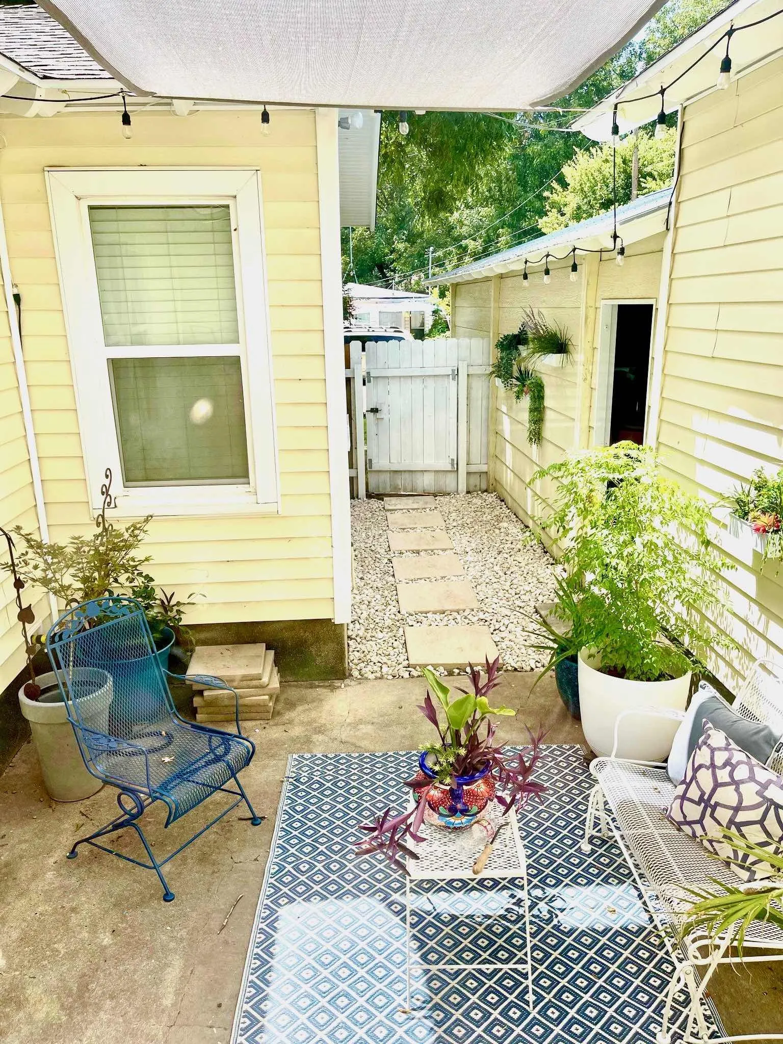 Private Side Patio