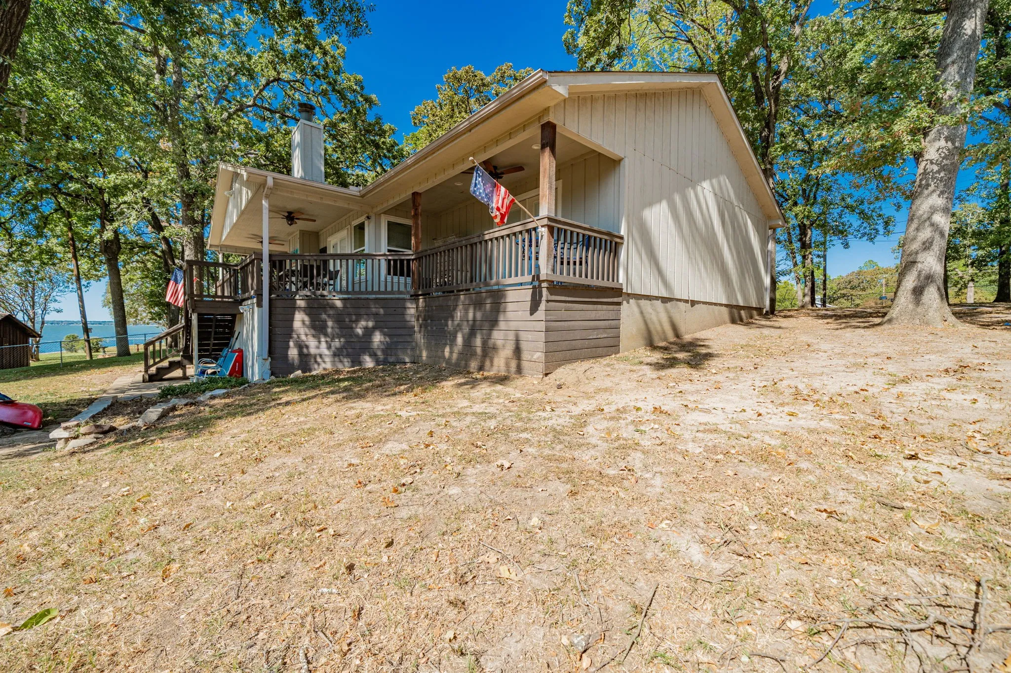 Single Family Residence For Sale in Henderson County , 146 Harbor Drive, Gun Barrel City, Texas 75156, 4 Bedroom, 3 Bathroom, Garage spaces, 1,766 Sqft, built in 1983, Preowned, mls#21184324, Real Estate Agent in Gun Barrel City, Homes For Sale in Henderson county, Homes For Sale in Gun Barrel City, Realtor in Gun Barrel City Texas, Real Estate Brokerage Independent Realty Texas, Luminita Cordes Realtor