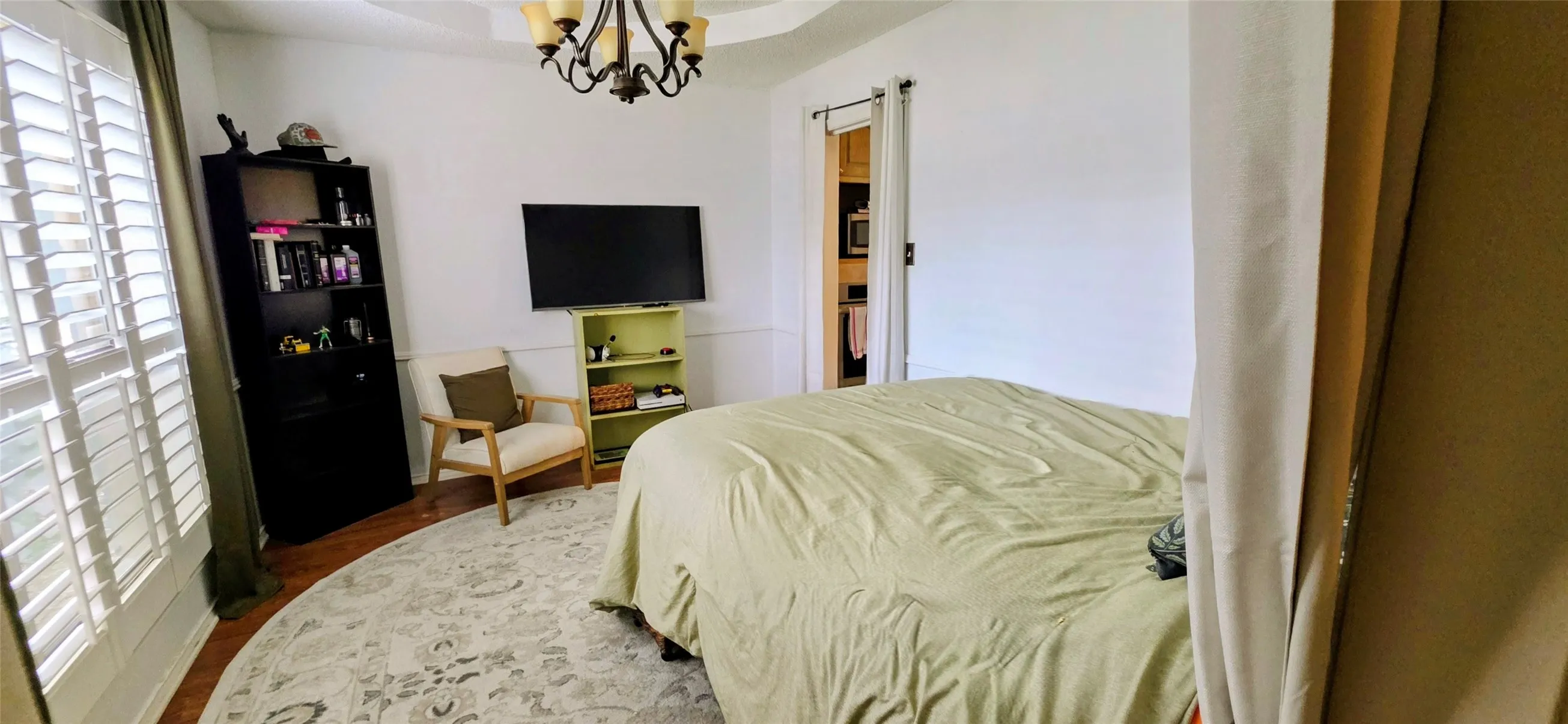 office/den/bedroom