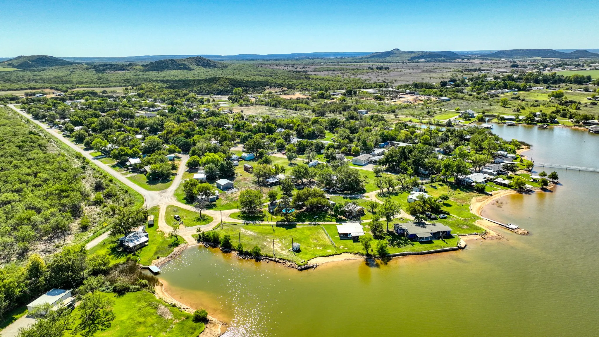 Single Family Residence For Sale in Palo Pinto County , 114 Mulberry, Possum Kingdom Lake, Texas 76449, 3 Bedroom, 2 Bathroom, 2 Garage spaces, 1,200 Sqft, built in 2022, mls#21194403, Real Estate Agent in Possum Kingdom Lake, Homes For Sale in Palo Pinto county, Homes For Sale in Possum Kingdom Lake, Realtor in Possum Kingdom Lake Texas, Real Estate Brokerage Independent Realty Texas, Luminita Cordes Realtor