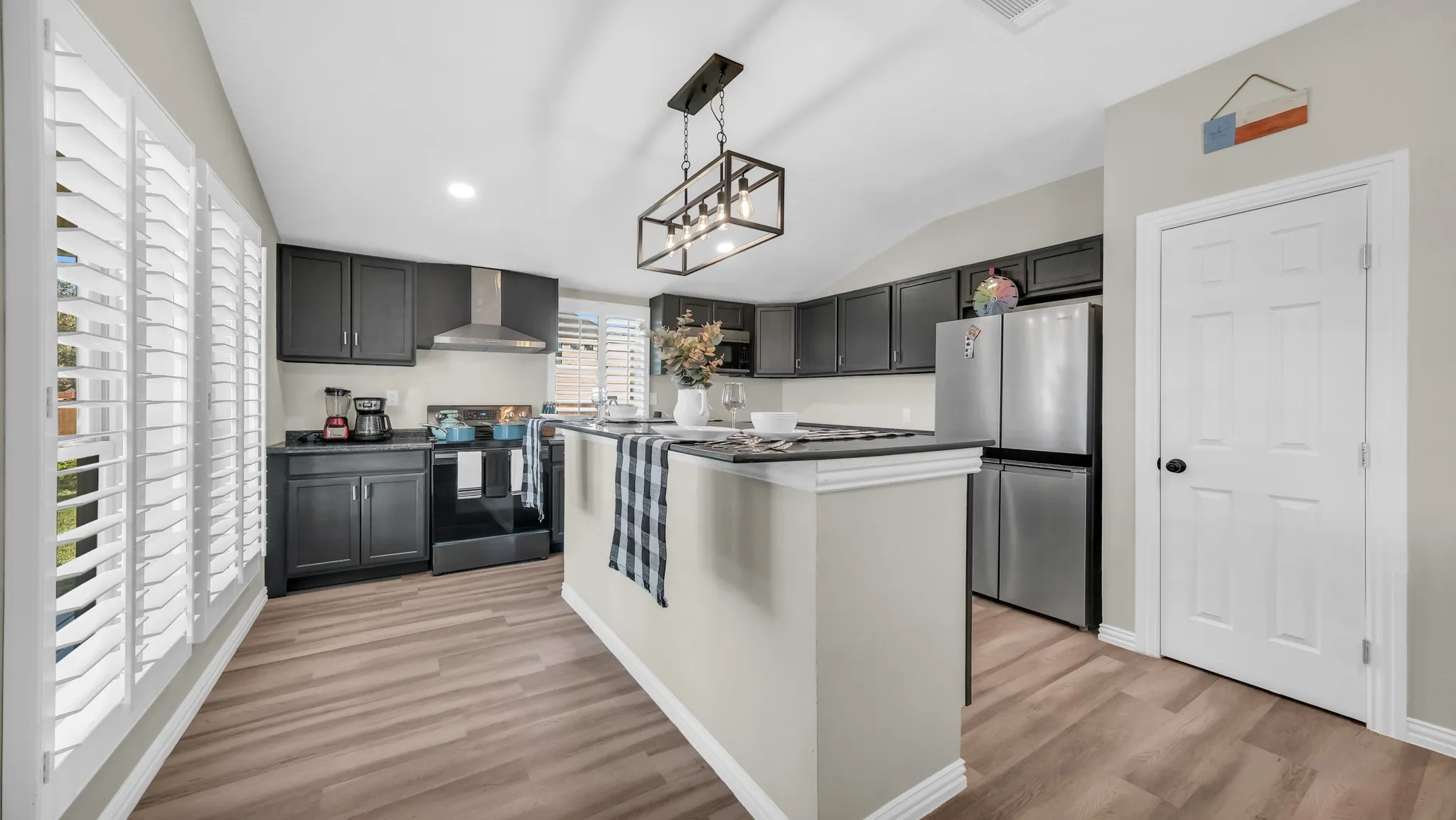 Single Family Residence For Sale in Palo Pinto County , 114 Mulberry, Possum Kingdom Lake, Texas 76449, 3 Bedroom, 2 Bathroom, 2 Garage spaces, 1,200 Sqft, built in 2022, mls#21194403, Real Estate Agent in Possum Kingdom Lake, Homes For Sale in Palo Pinto county, Homes For Sale in Possum Kingdom Lake, Realtor in Possum Kingdom Lake Texas, Real Estate Brokerage Independent Realty Texas, Luminita Cordes Realtor